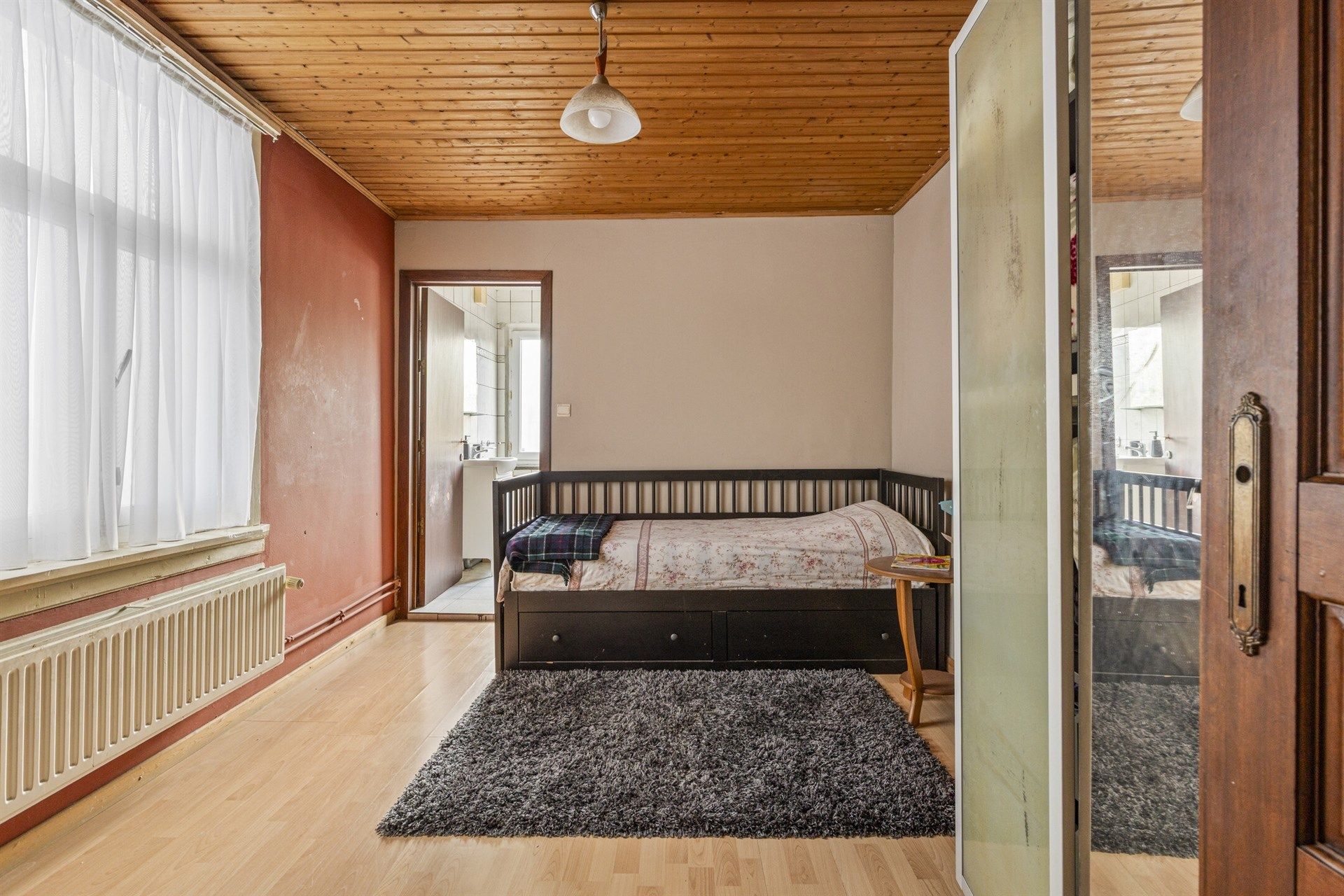 Ruime woning met 4 slaapkamers te koop in Hoboken  foto 16