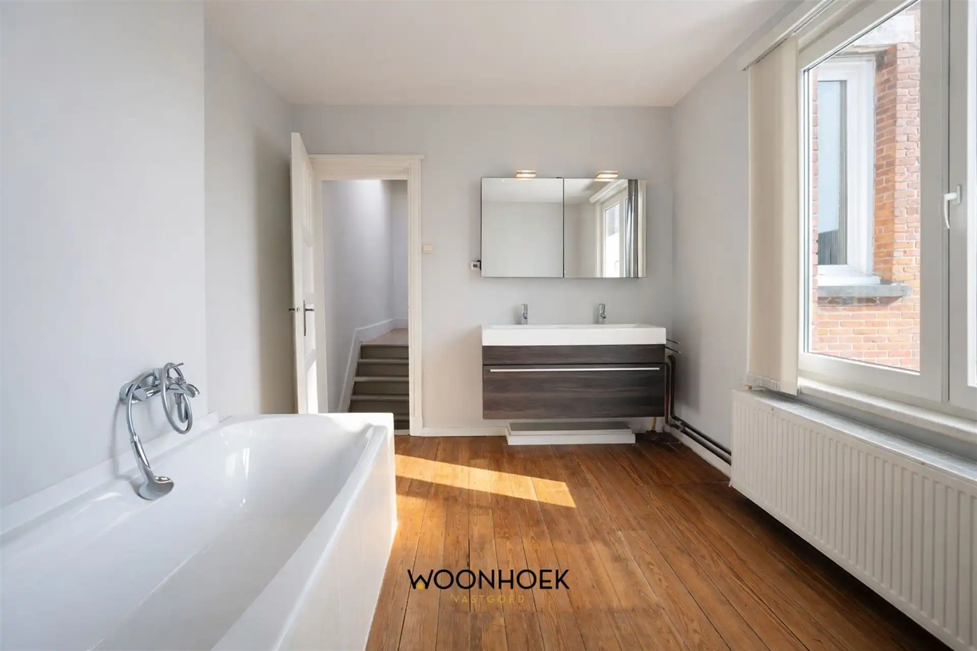 Sfeervolle woning met authentieke art-deco-accenten foto 11