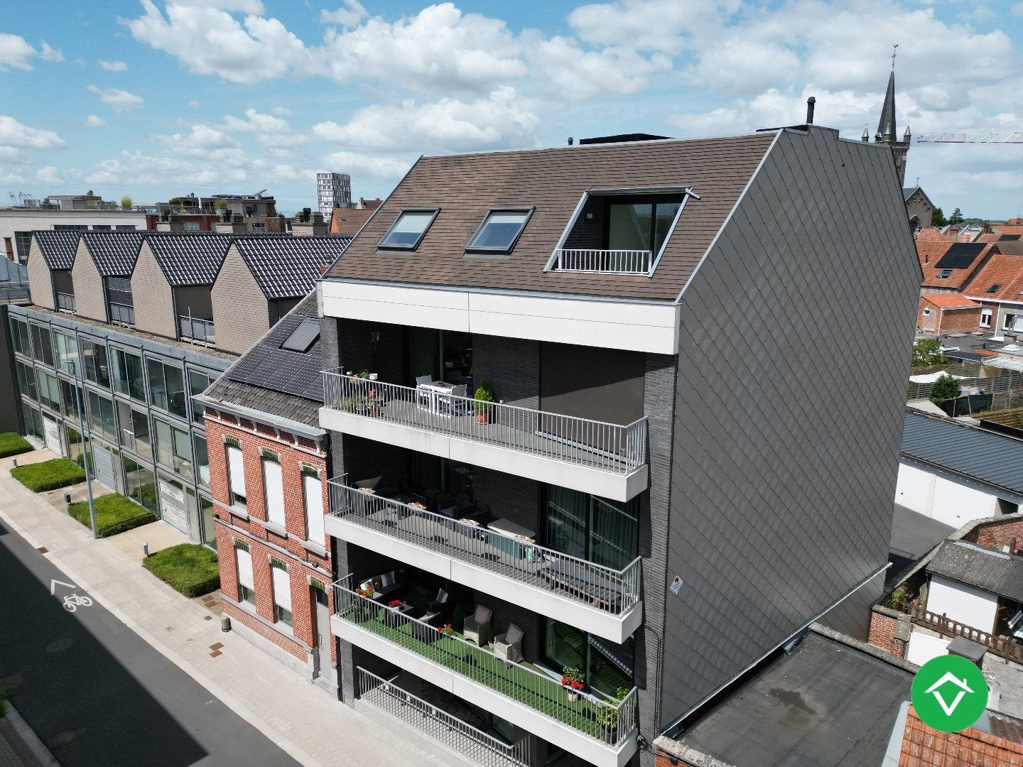 ()=>{if(producerUpdateValueVersion(node),producerAccessed(node),node.value===ERRORED)throw node.error;return node.value} Spanjestraat 15 -/41 - 8800 Roeselare