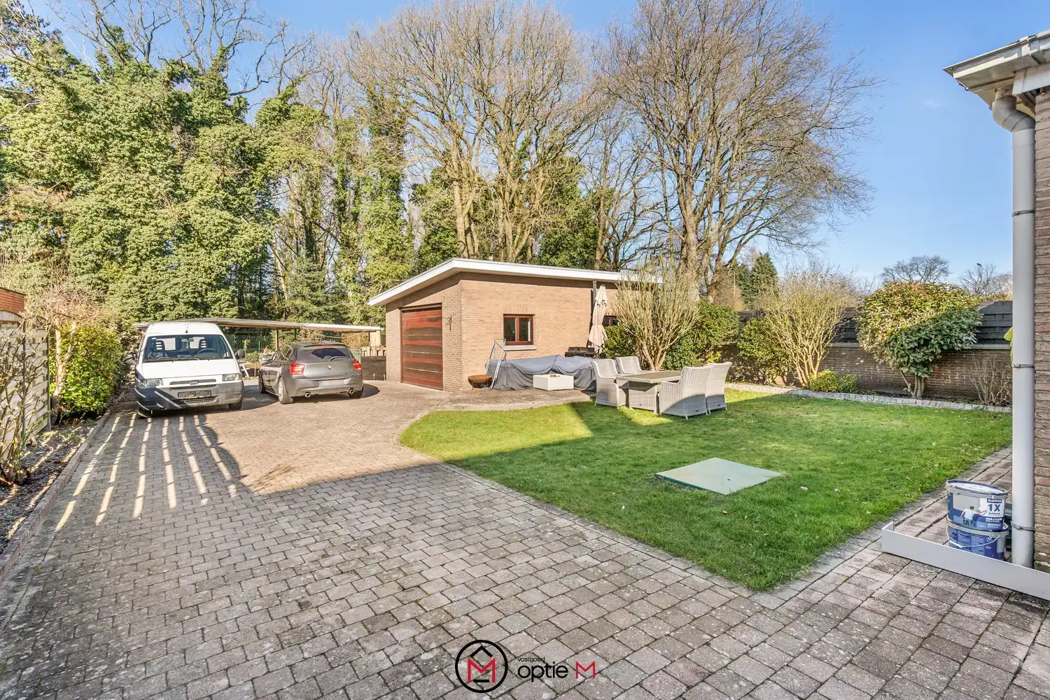 Investeringspand te koop in Genk – Twee verhuurde appartementen met onmiddellijk rendement foto 28