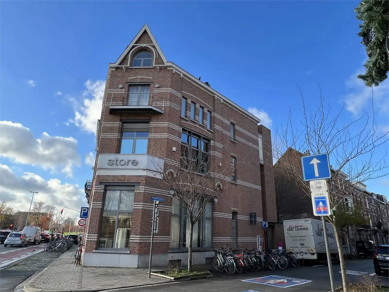 Ruim 2 slaapkamer duplex appartement te huur in Leuven foto {{pictureIndex}}