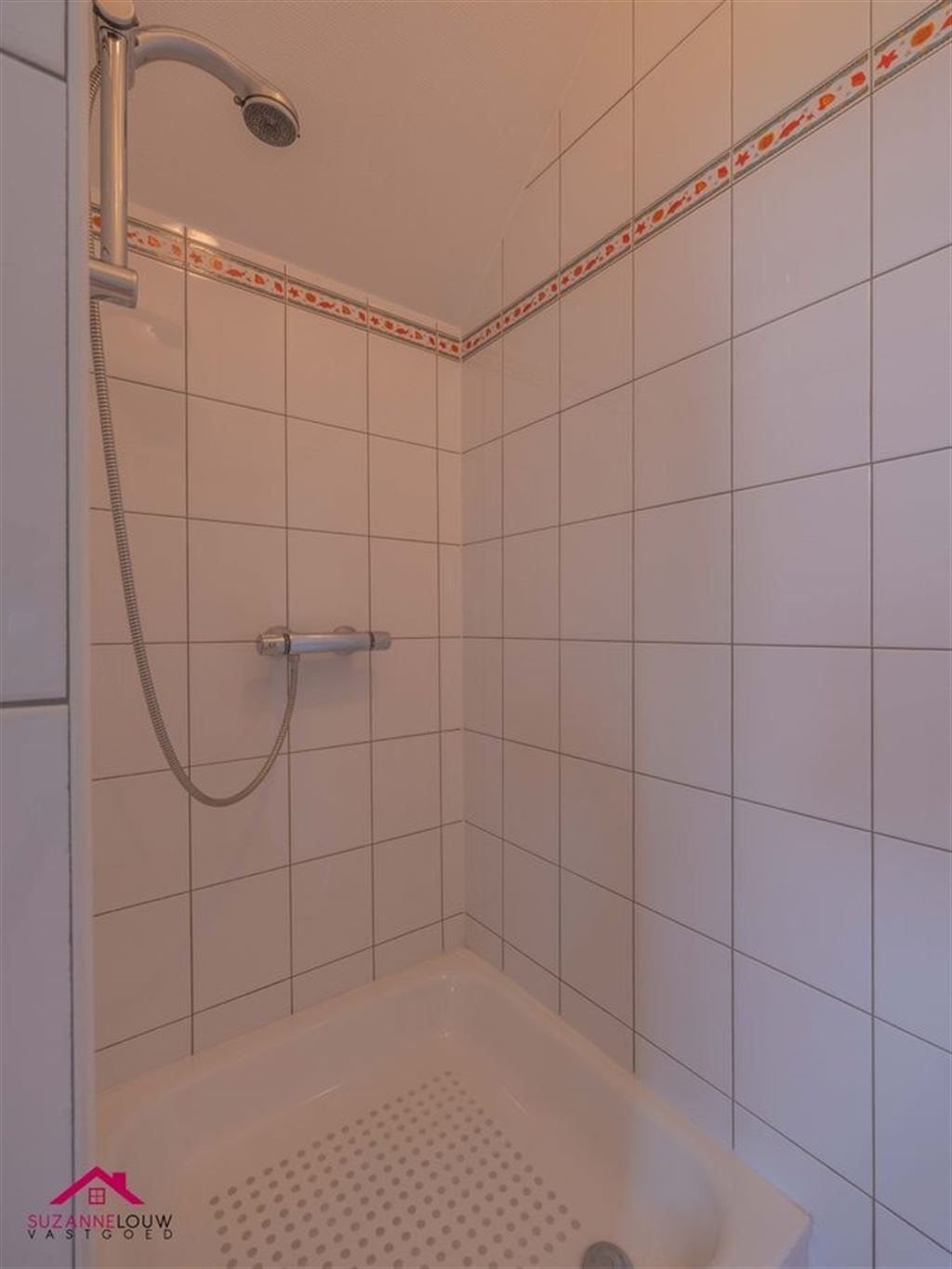 Zeer goed onderhouden gezinswoning foto 33