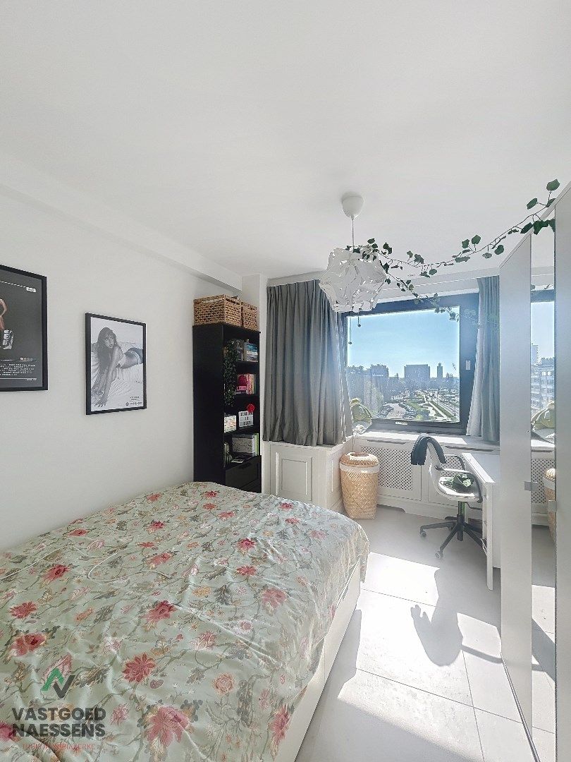 SCHITTEREND 2 SLPK APP MET PANORAMISCH ZICHT EN TERRAS foto 22