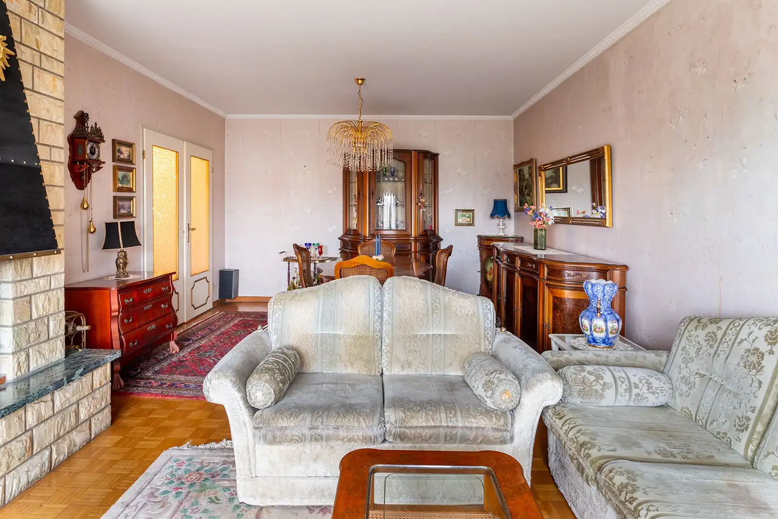 Zeer gunstig gelegen appartement (95 m²) op de 4de verdieping met lift foto 3