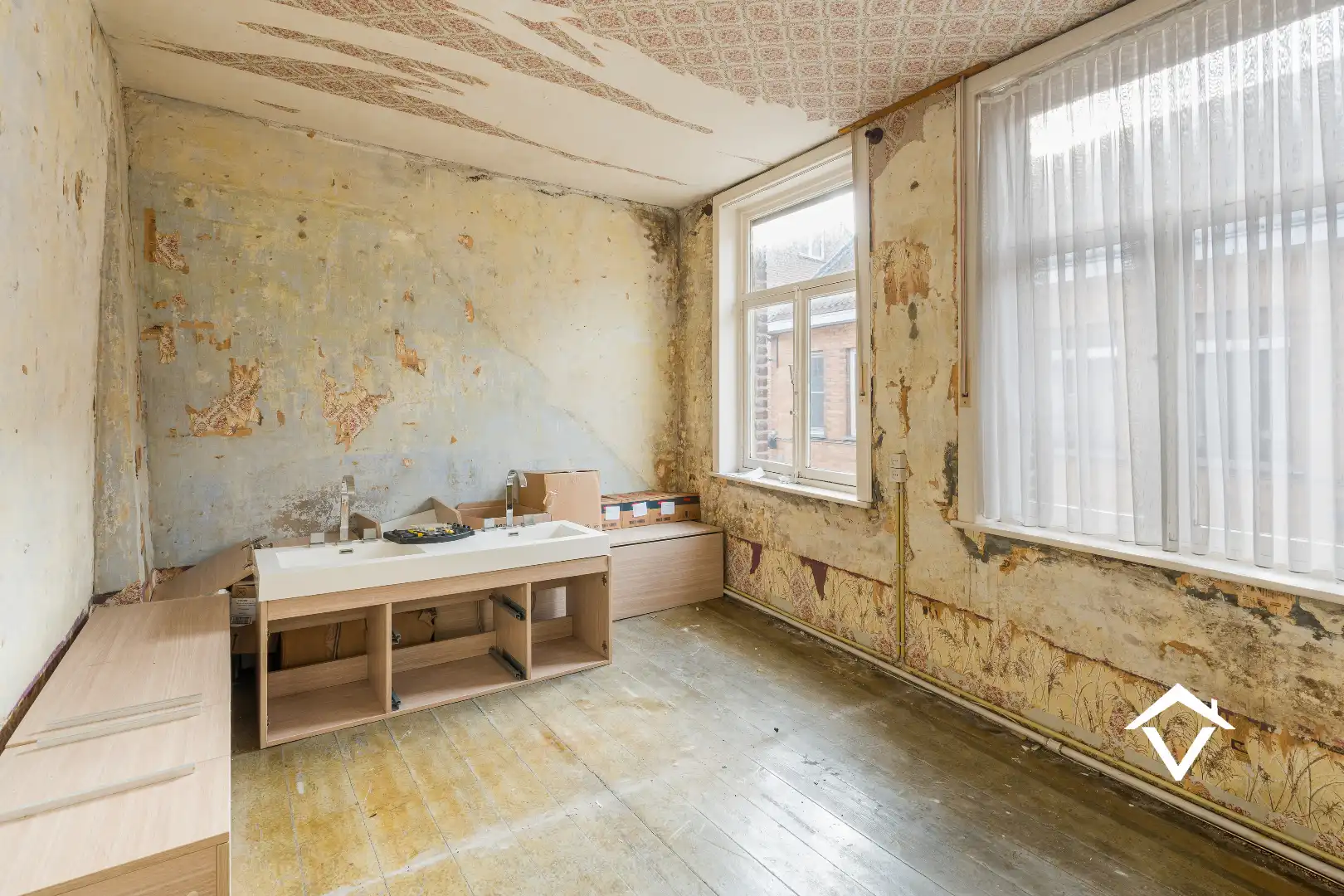 Karaktervolle stadswoning met tal van mogelijkheden op toplocatie in Torhout foto 18