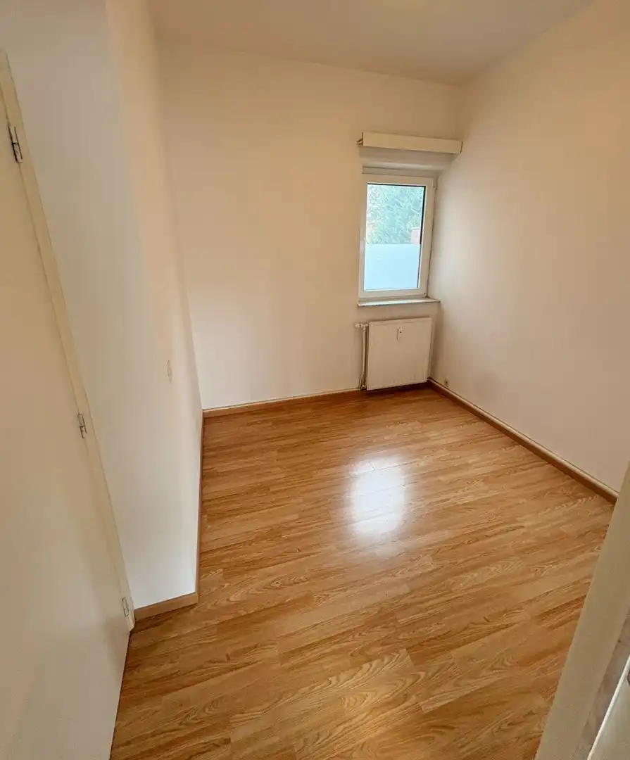 Ruim gelijkvloers appartement met drie slaapkamers in Maaseik foto 7