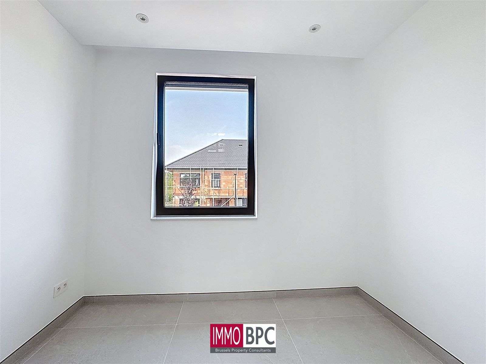 Prachtige nieuwbouwwoning in Wemmel – driegevel met zonnige tuin, hoogwaardige afwerking en extra’s! foto 28