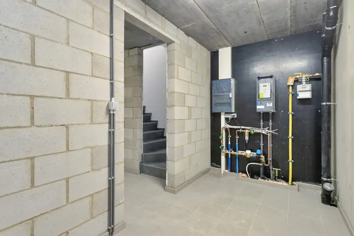 Moderne woning met 3 slaapkamers en tuin in het rustige Landen foto 20