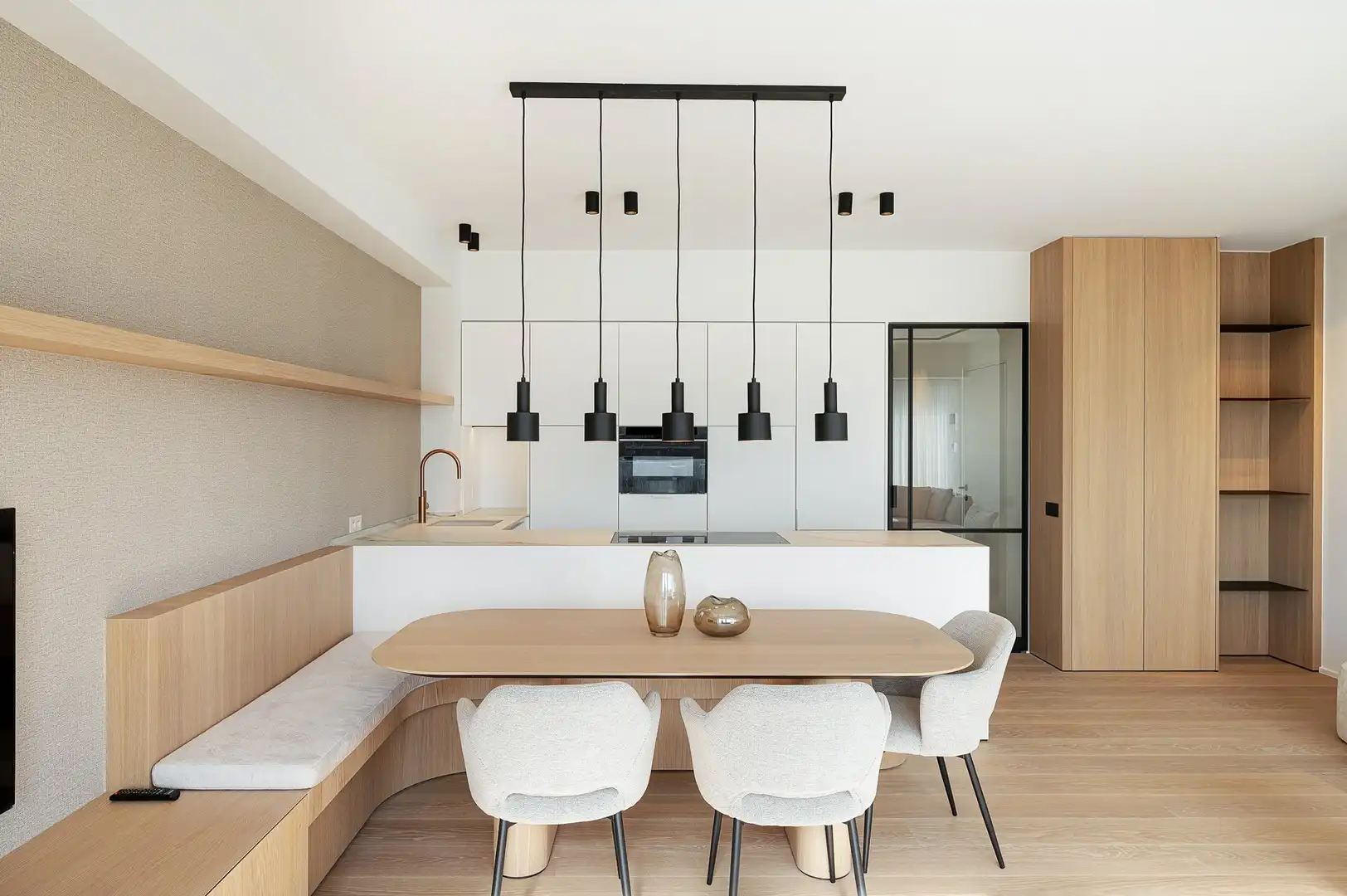 Luxueus appartement met panoramisch zicht in hartje ’t Zoute. foto 9
