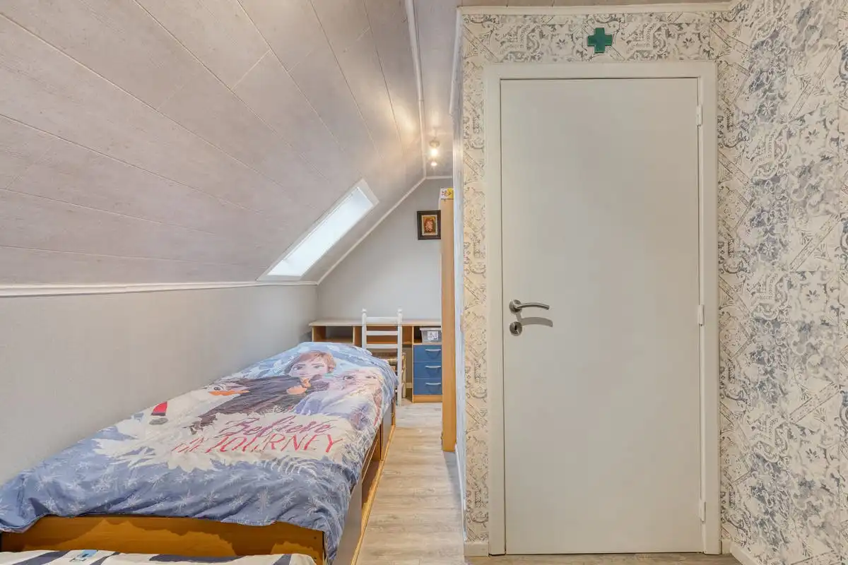 Instapklaar huis met 4 slaapkamers te koop in Anzegem foto 22