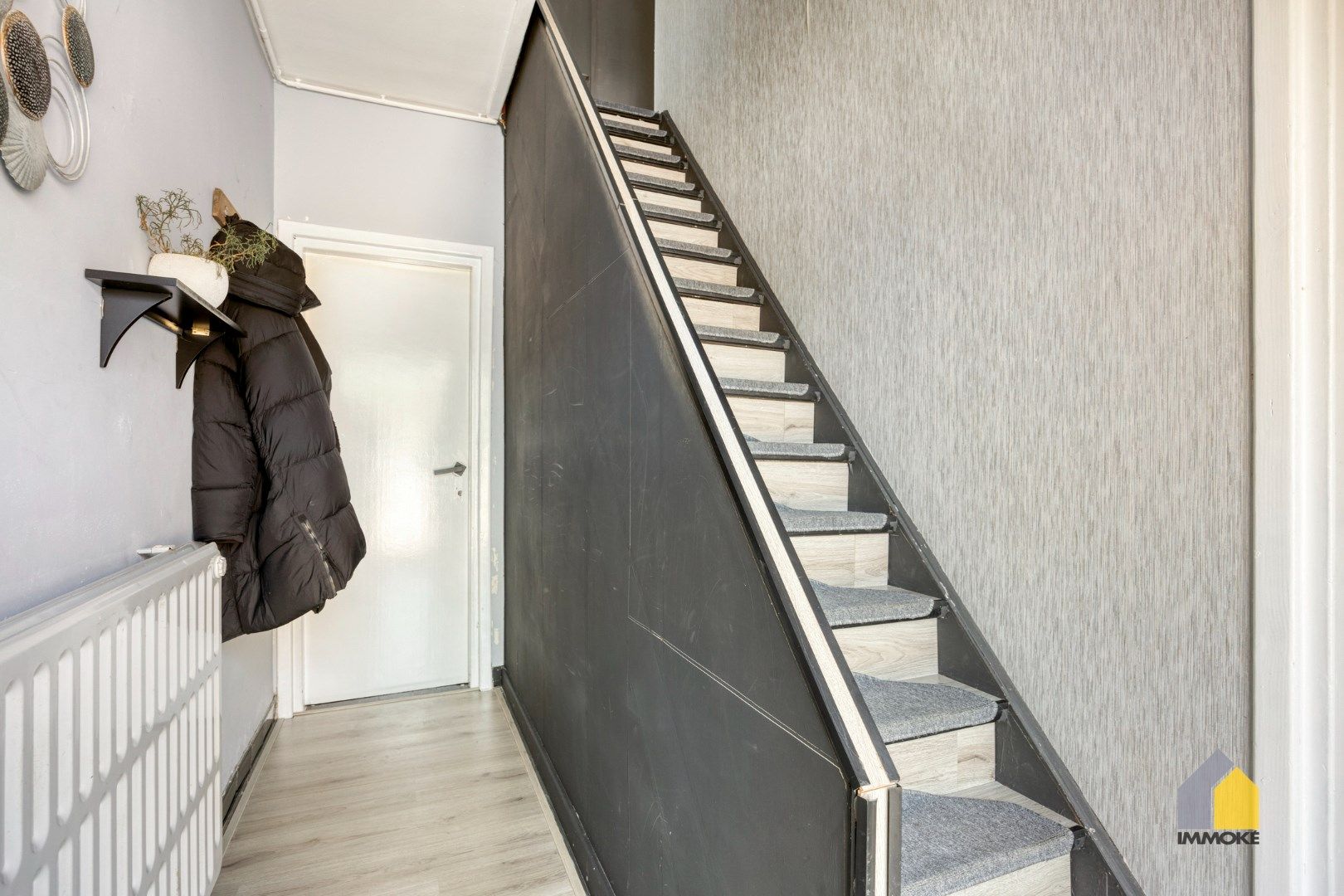 Op te frissen woning met 4 slpks op een perceel van 6 a 19 ca. foto 13