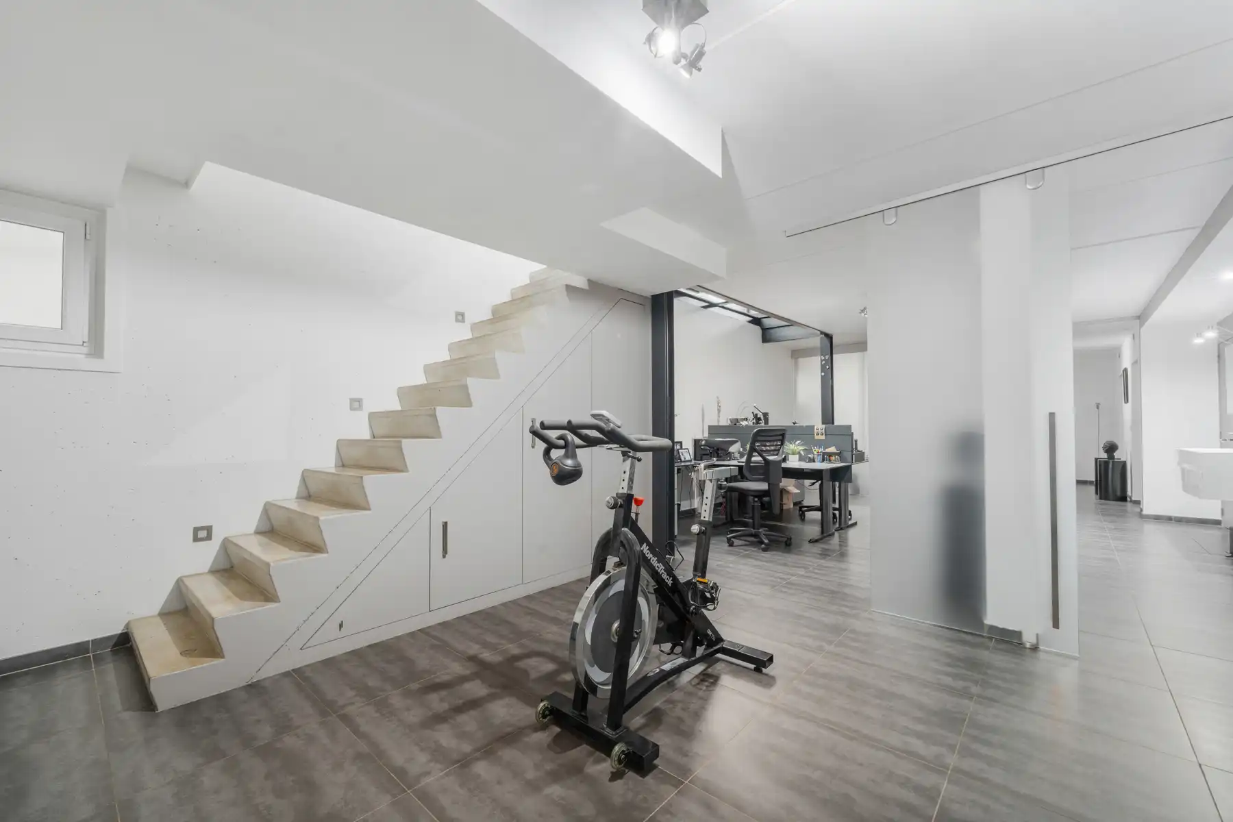 Moderne Halfopen Bebouwing met Loft-gevoel in Asse foto 8