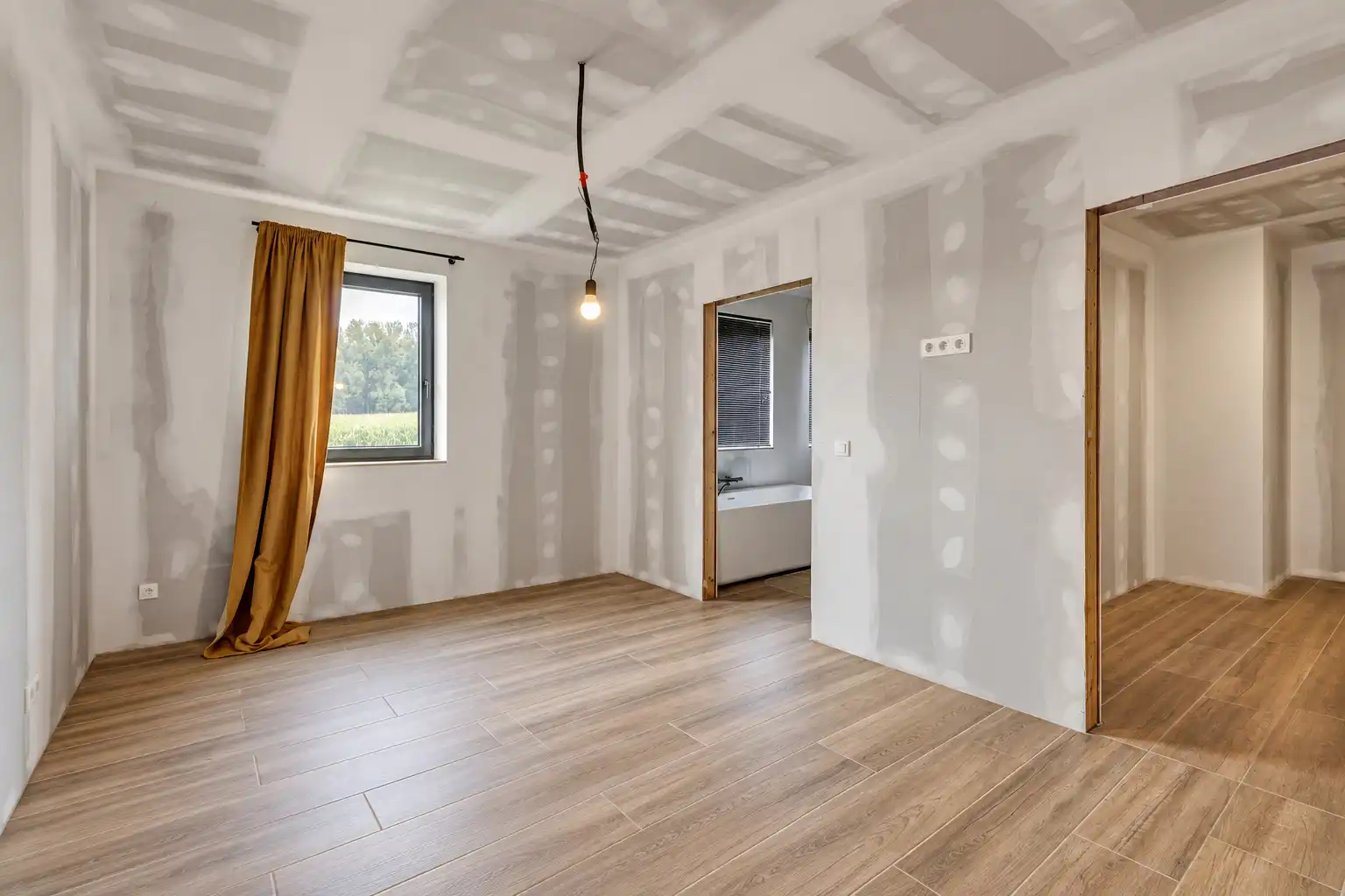 Prachtige nieuwbouwwoning met 3 slpks en tuin op toplocatie foto 10