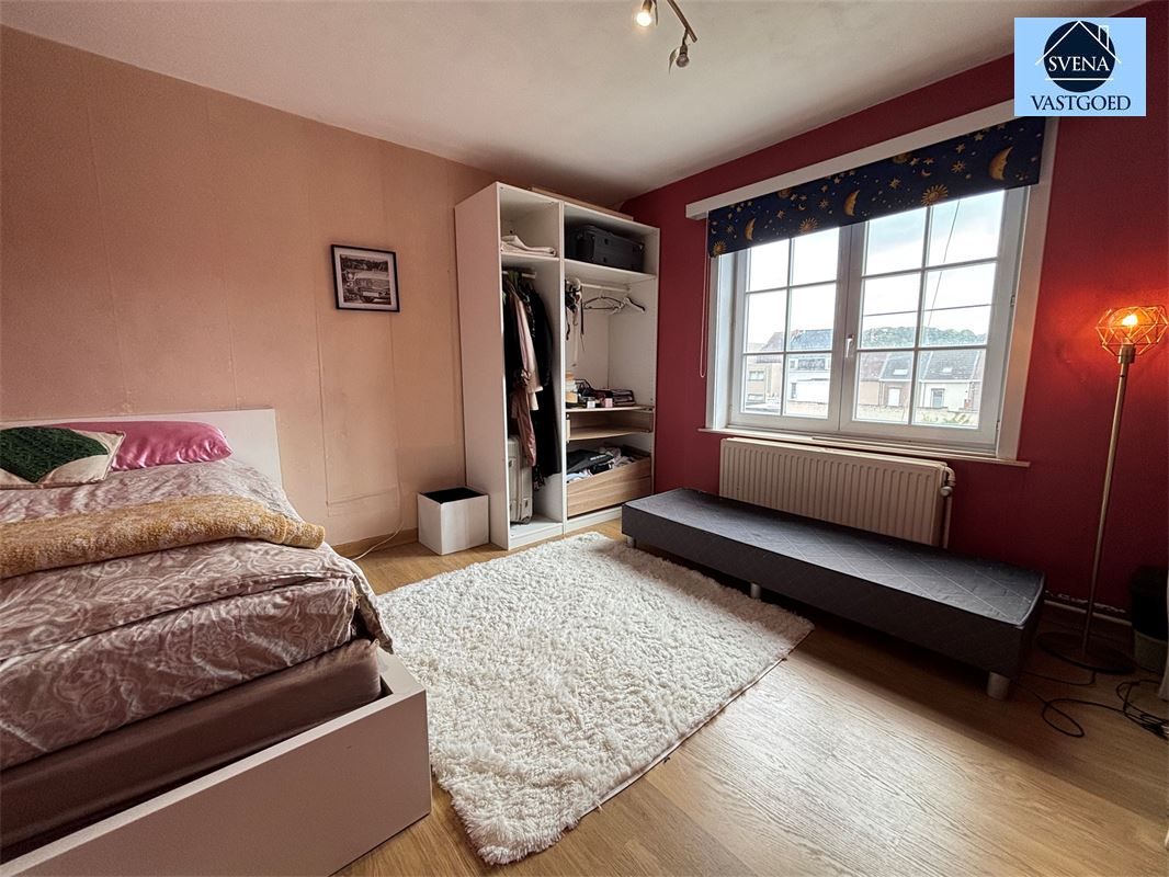 3-GEVELWONING MET 4 SLAAPKAMERS EN TUIN foto 8