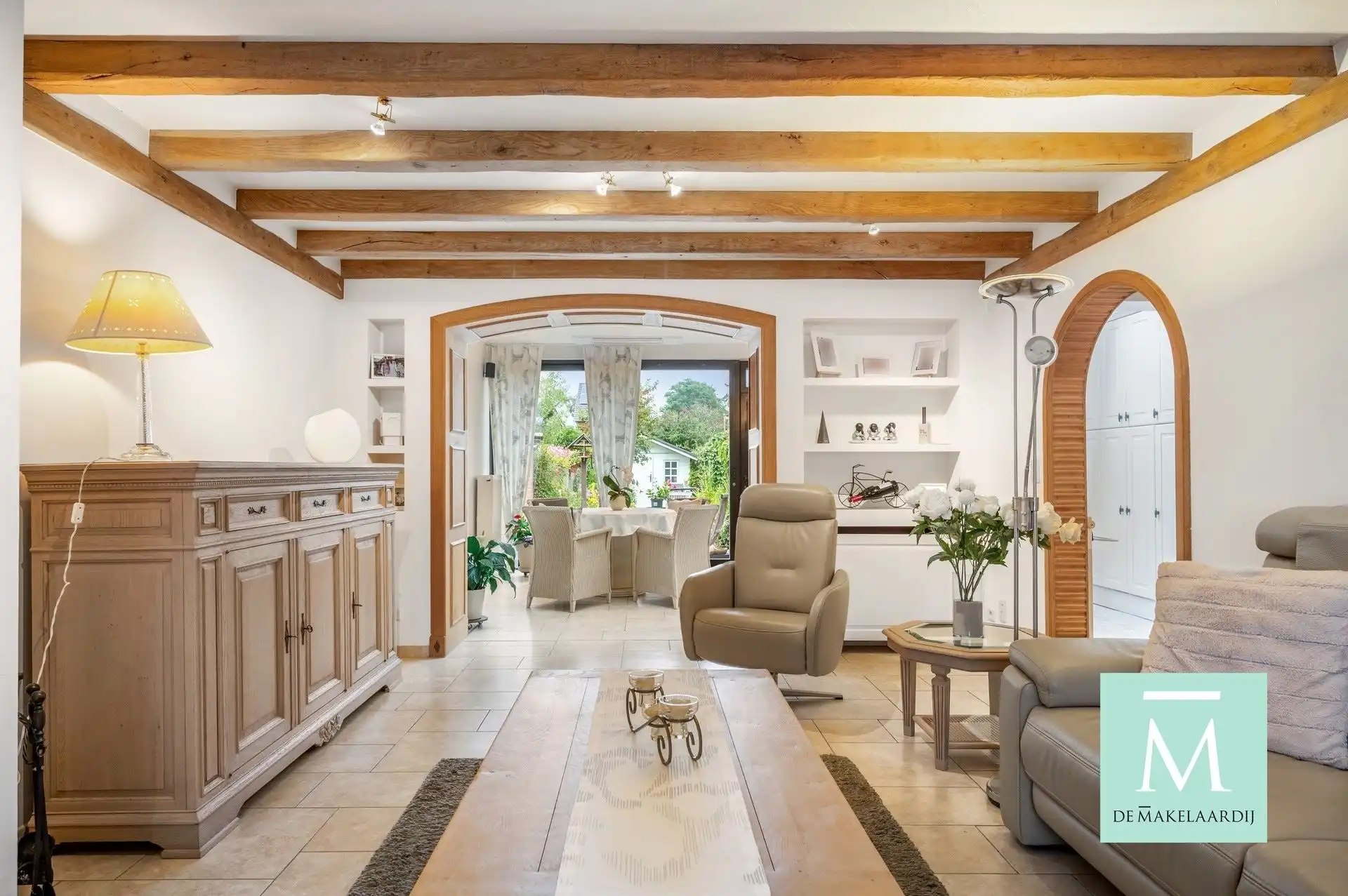 Volledig gerenoveerde woning met aangename tuin  foto 5