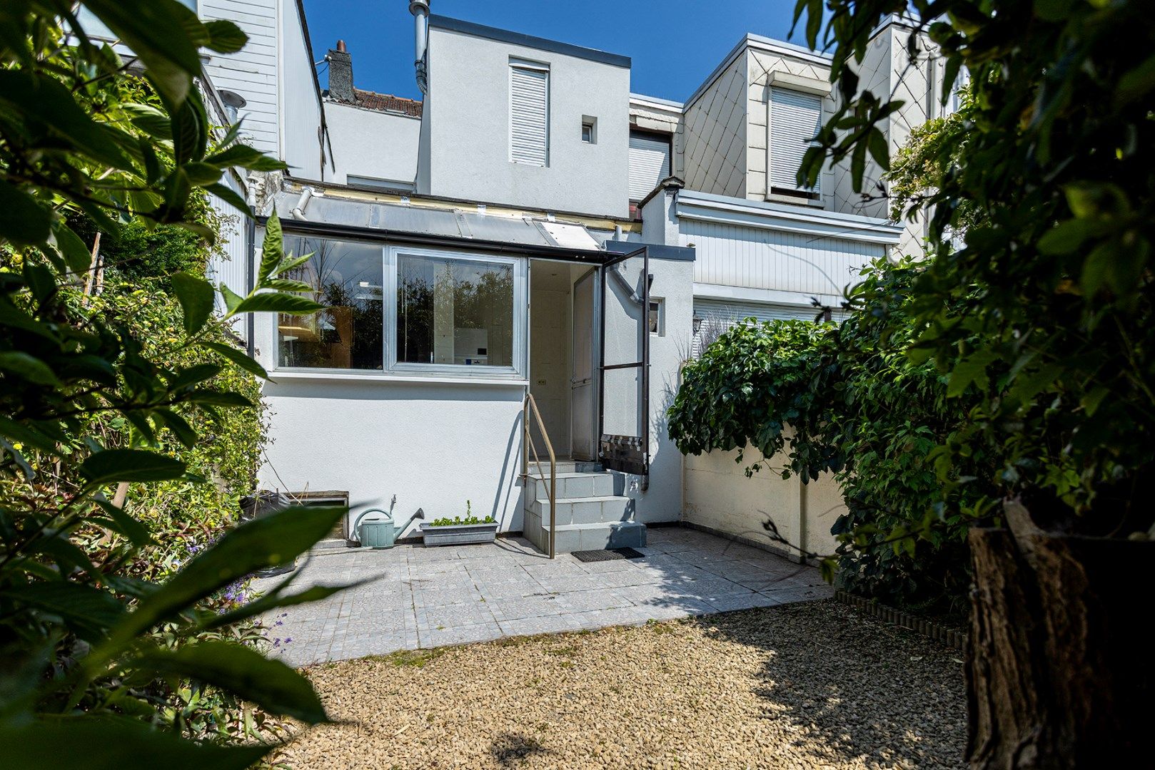 Prachtige woning met 4 slaapkamers en tuin! foto 12