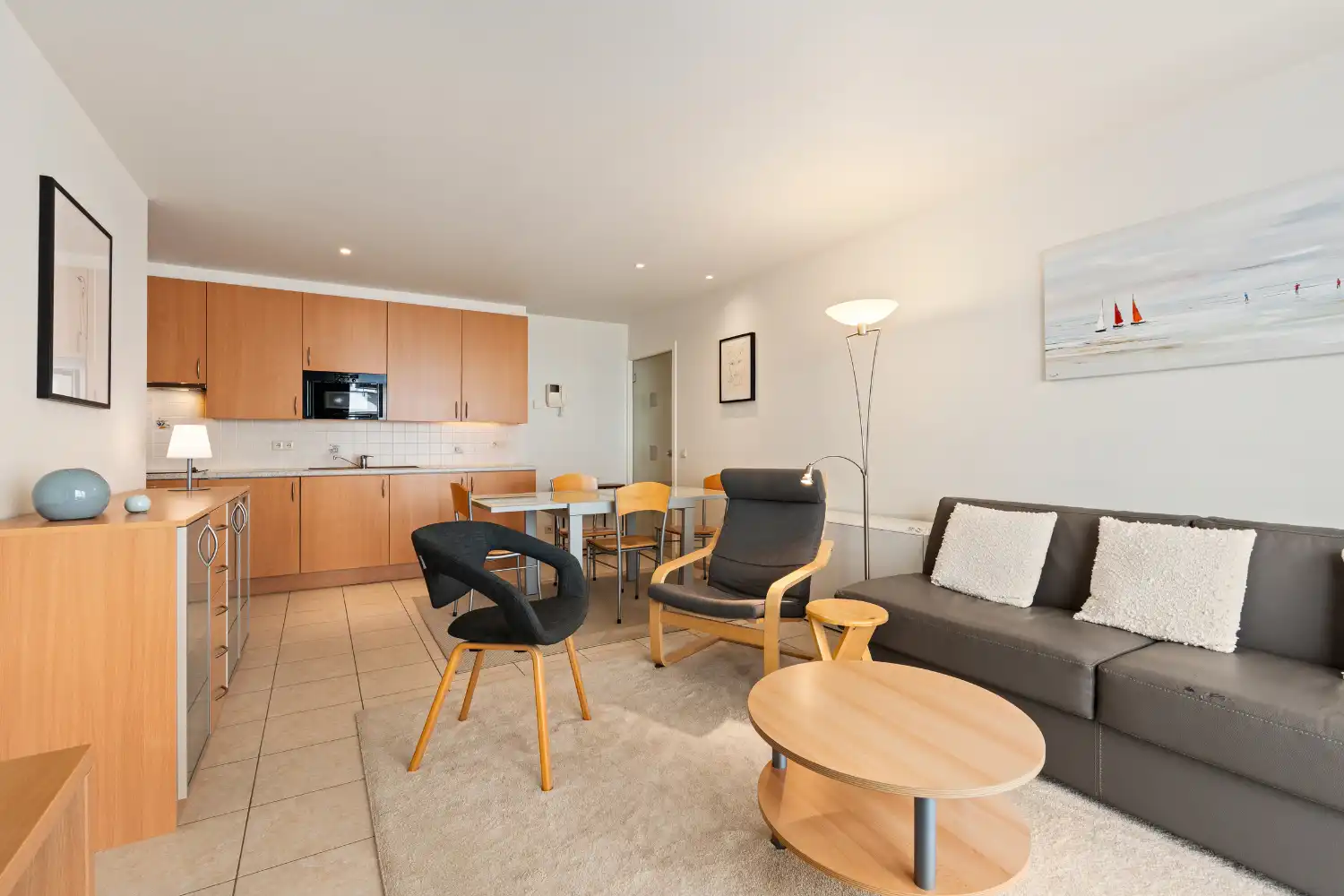 Instapklaar appartement met 1 slaapkamer op topligging foto 3