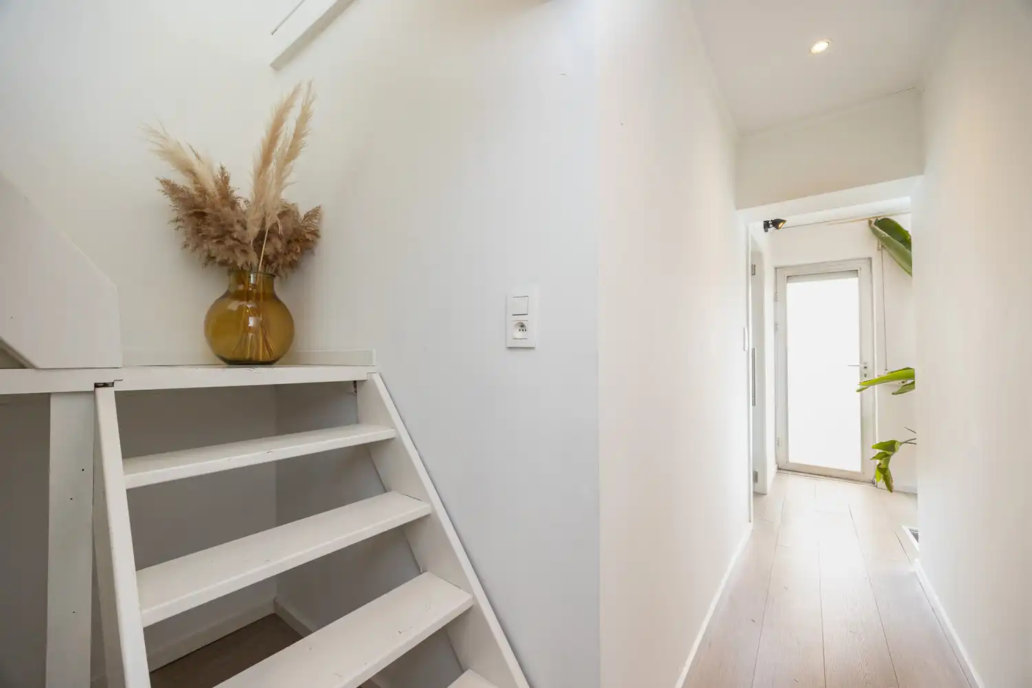 Instapklare Bel-étagewoning met 2 à 3 slk's te Zurenborg met 2 zonnige terrassen en garage foto 27