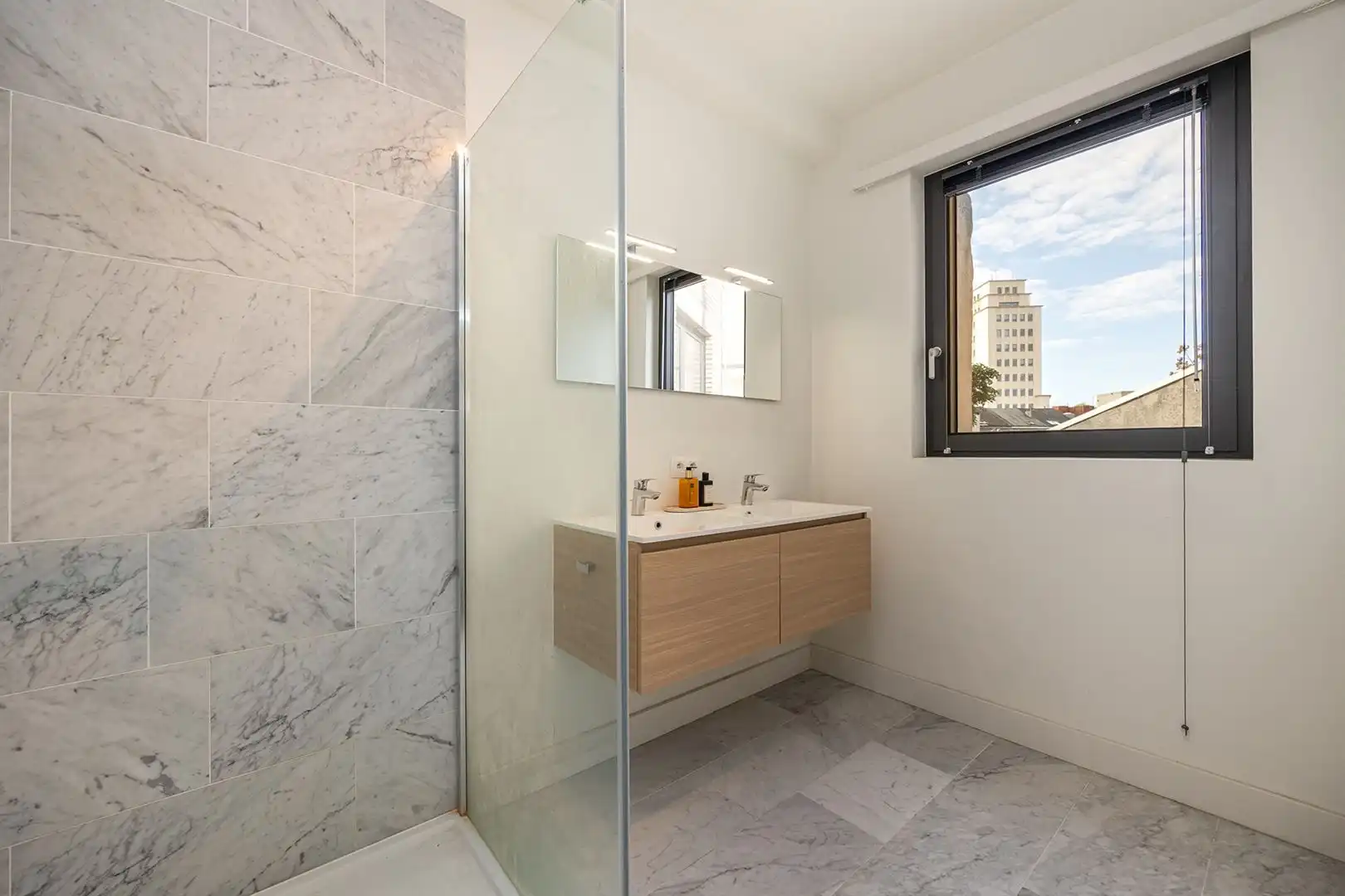 Gerenoveerd 3 slp appartement op 't Zuid foto 15