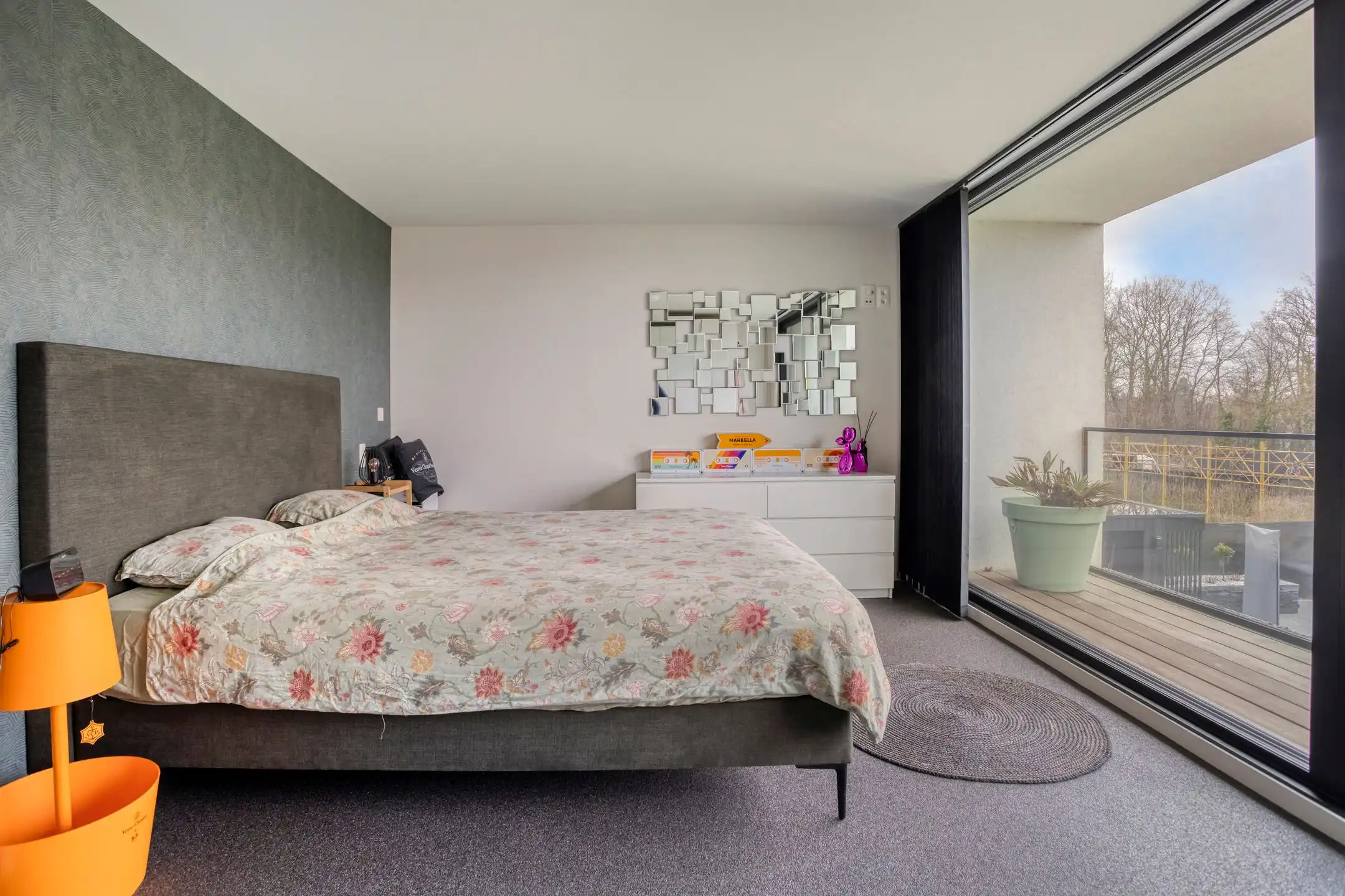 Moderne, stijlvolle villa met private praktijkruimte foto 16