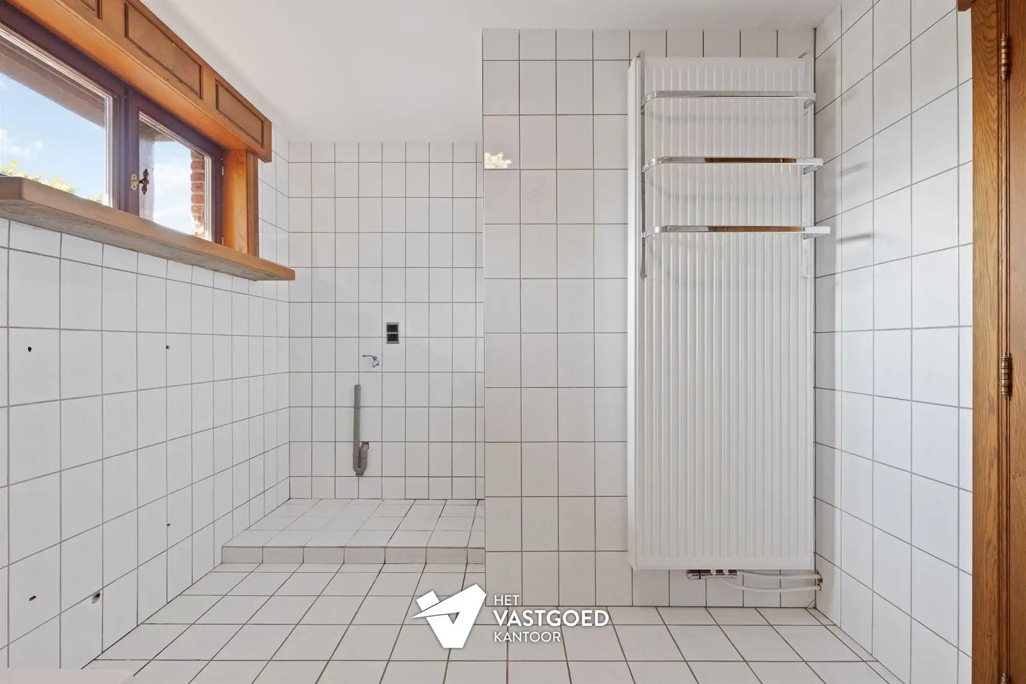INSTAPKLARE OPEN WONING GELEGEN OP EEN RUSTIGE LIGGING foto 23