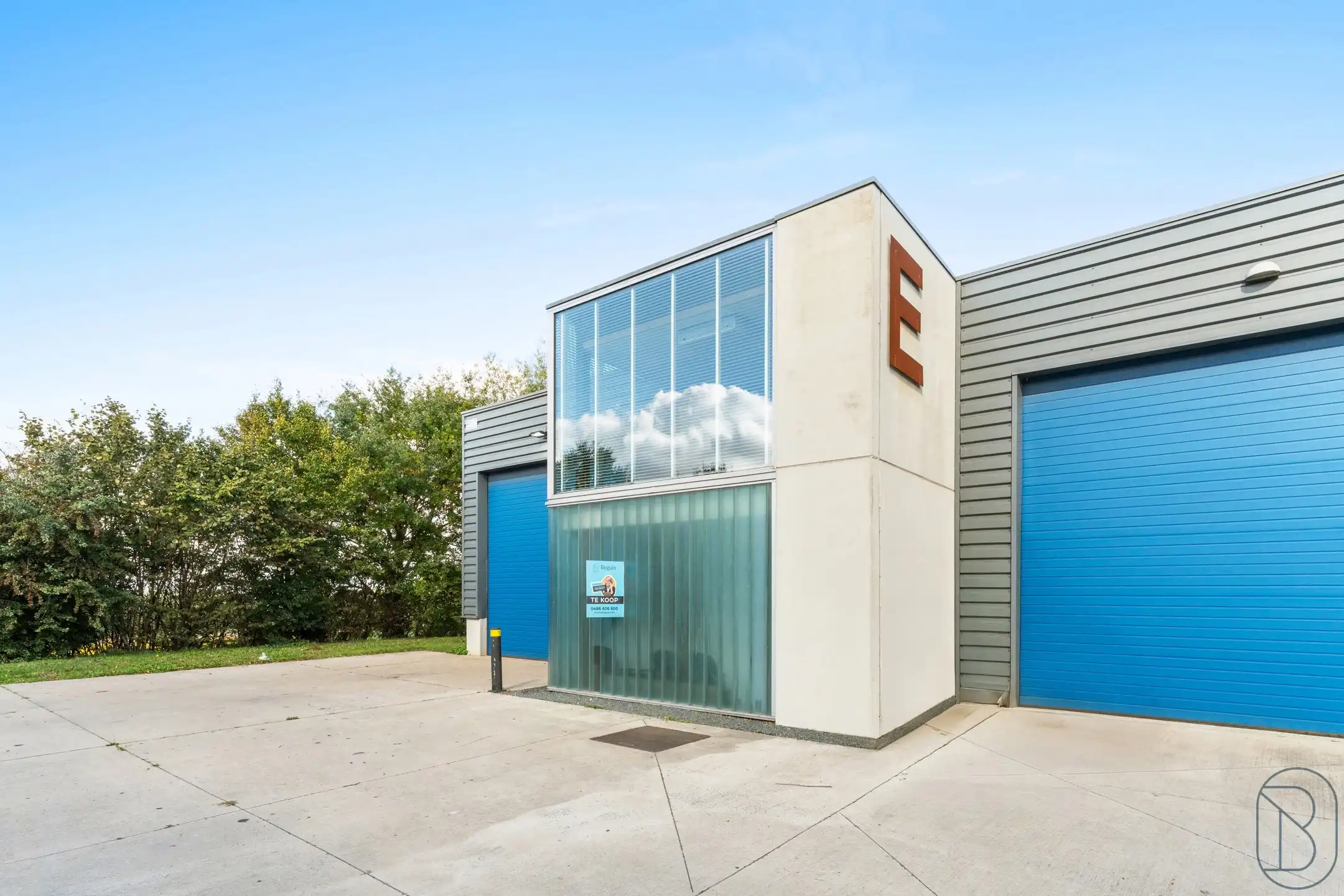 Leuke KMO-unit met woongedeelte foto 2