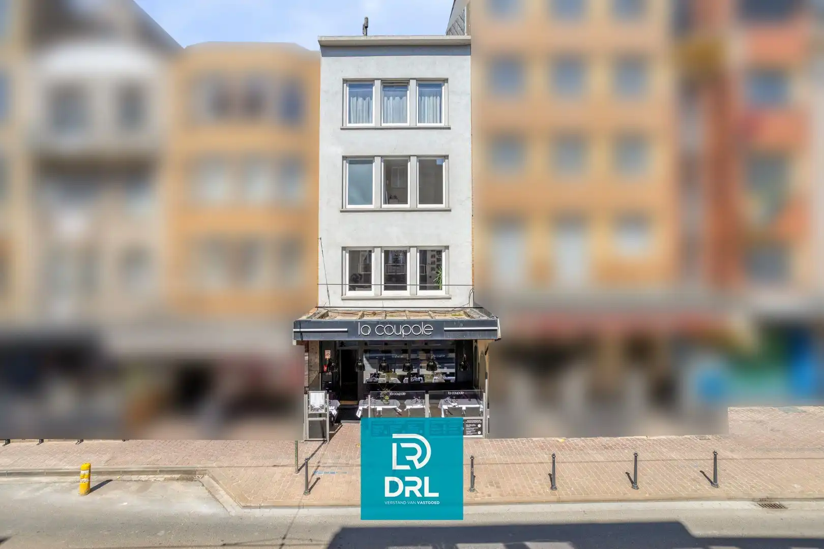 2 APPARTEMENTEN met HANDELSZAAK foto 3