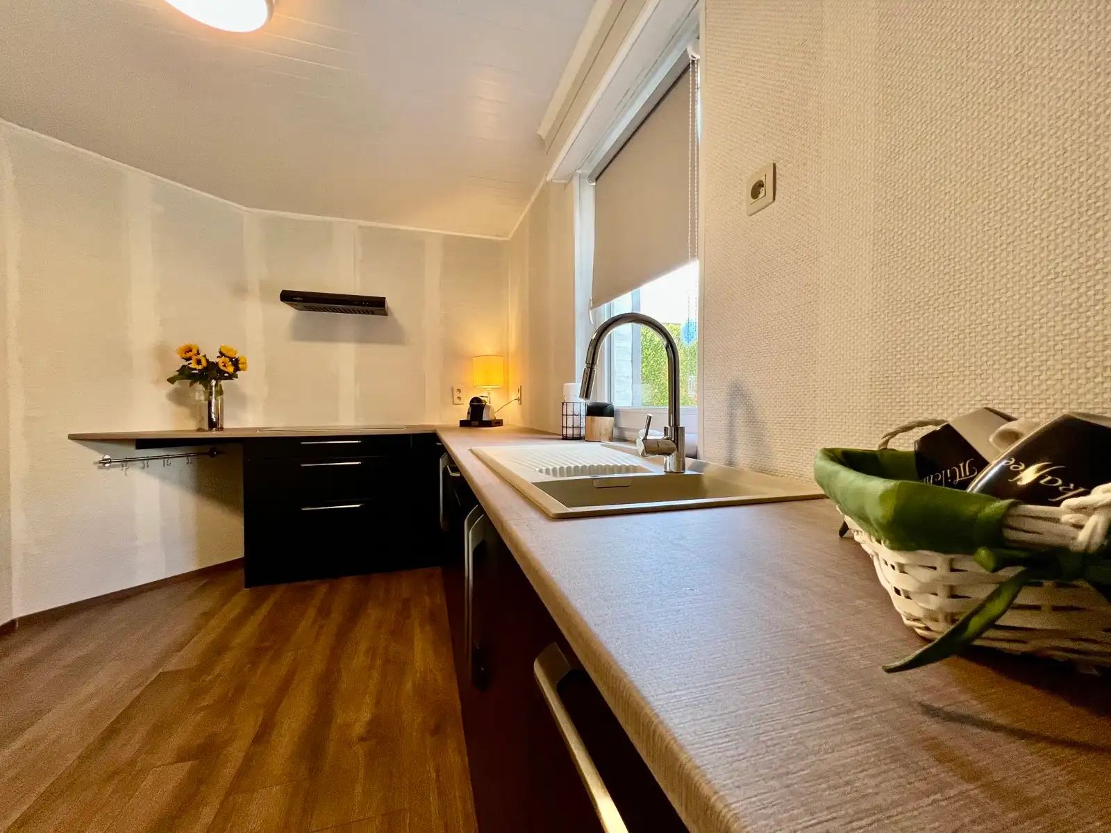 Zeer ruime woning met grote tuin en vrij zicht. foto 10