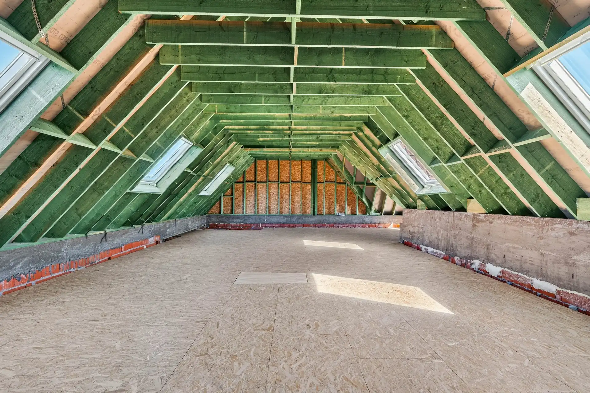 prachtige eigendom, met vergunde paardenstallen en weide. foto 23