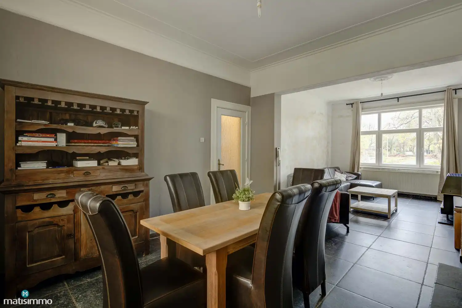 KARAKTERVOLLE WONING MET 5 SLAAPKAMERS EN RUIM PERCEEL TE GENK foto 7