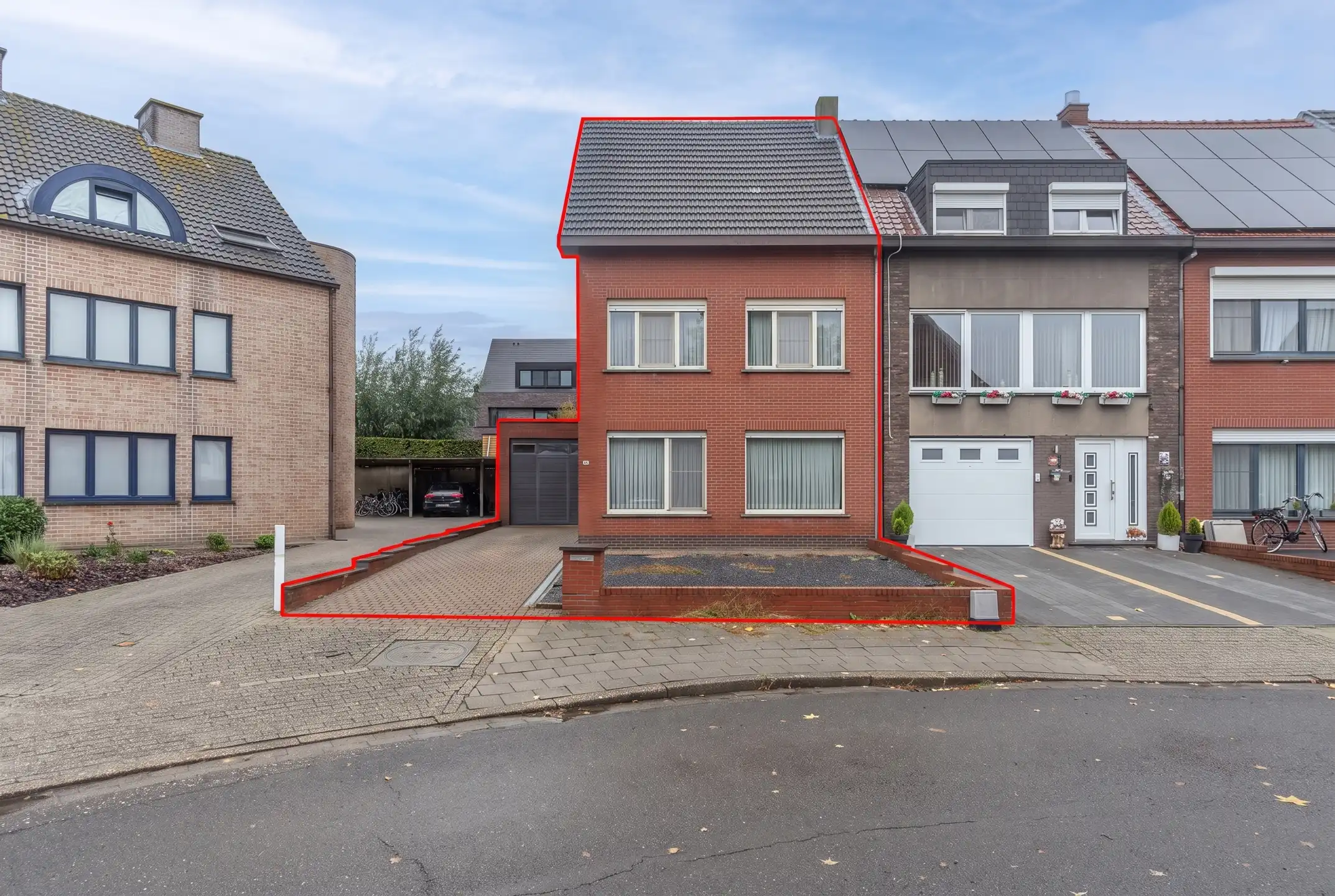Hoofdfoto van de publicatie: Rustig gelegen 3-SLPK woning met ruime garage in Turnhout