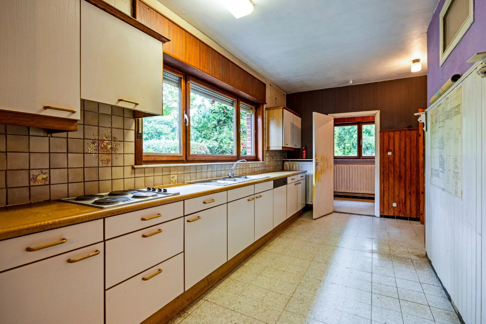Ruime gezinswoning met grote tuin op perceel van 14a 41ca in Blanden te koop - bewoonbare opp. 236 m² foto 8