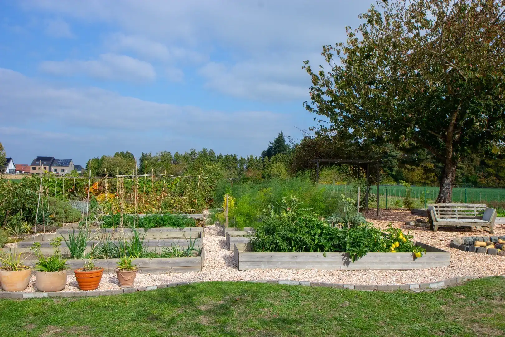 Open bebouwing met 4 slaapkamers, bureau, garage en prachtige tuin in Boutersem – EPC 158 kWh/m² - bewoonbare opp. 282 m² foto 38