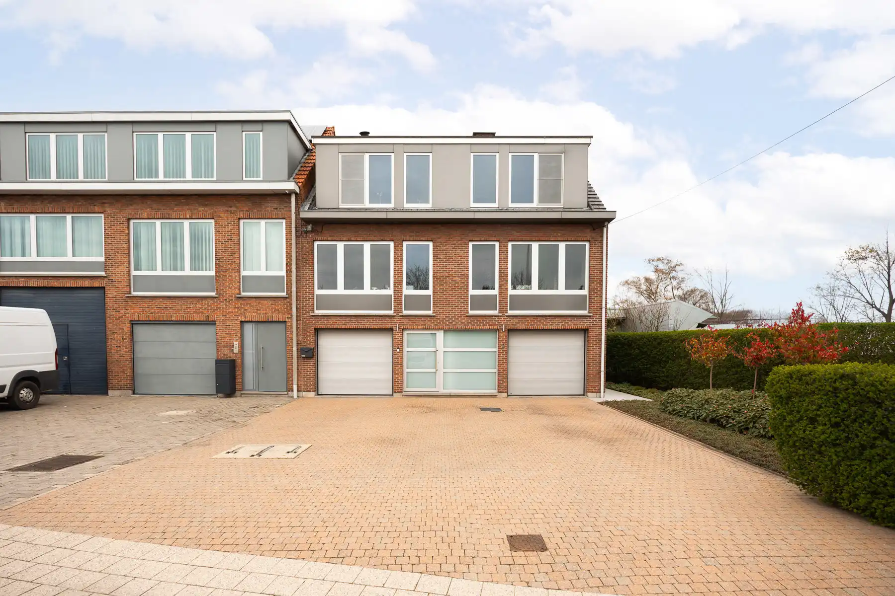 Ruime woning op centrale ligging met topafwerking foto {{pictureIndex}}