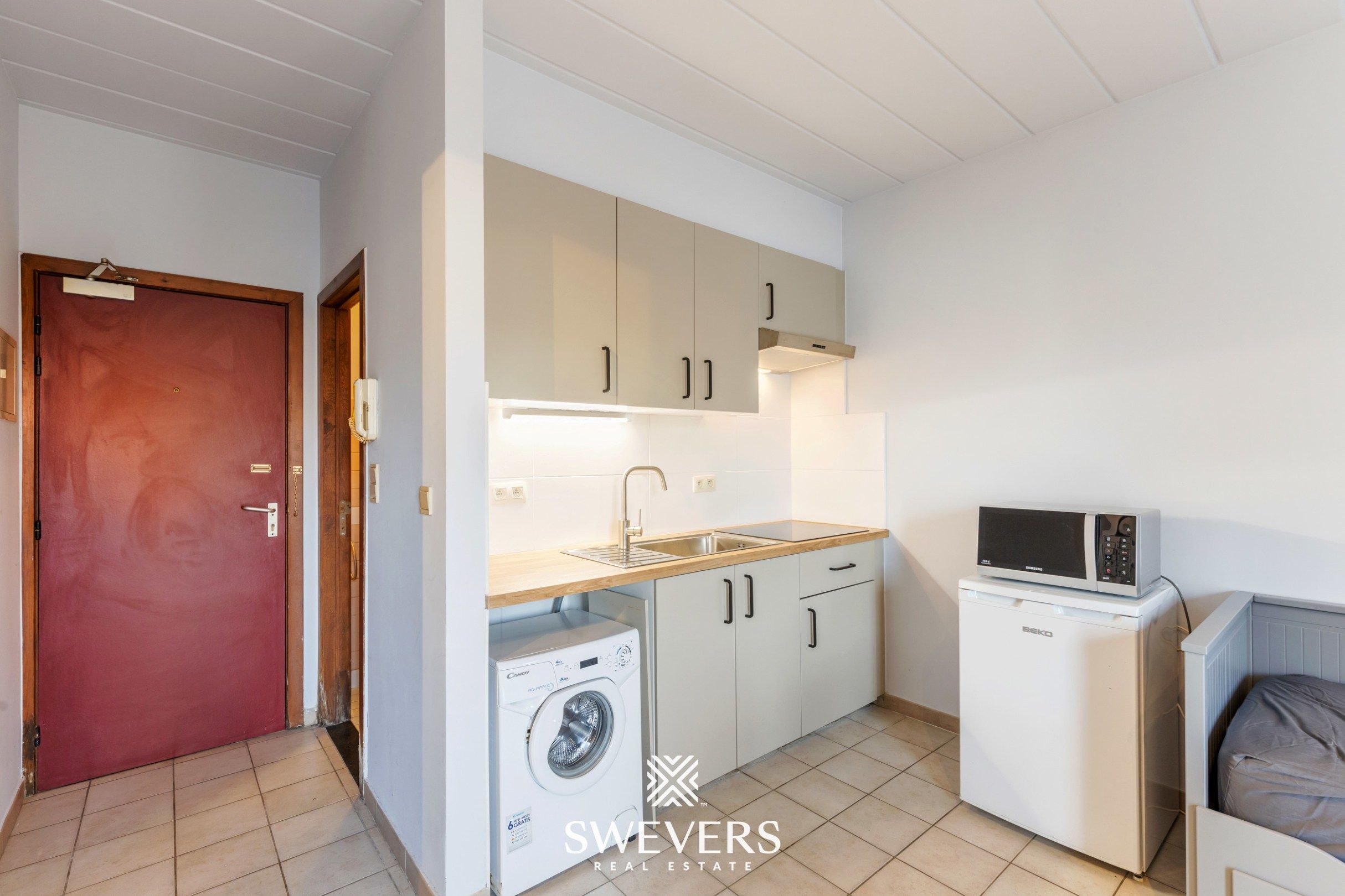 Comfortabele studio op toplocatie in hartje Hasselt foto 12