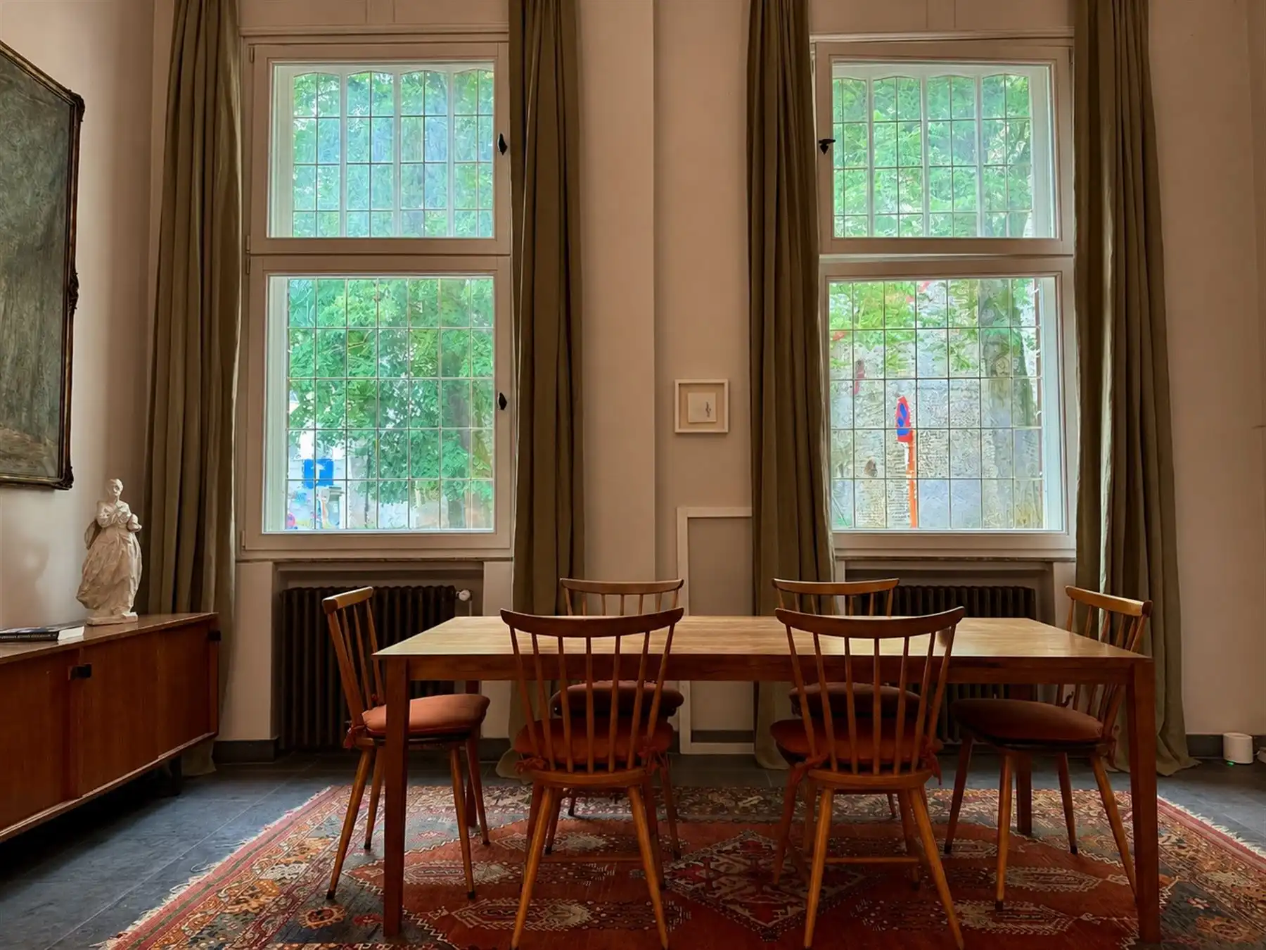 Karaktervol gerenoveerd burgerhuis met atelier foto 14