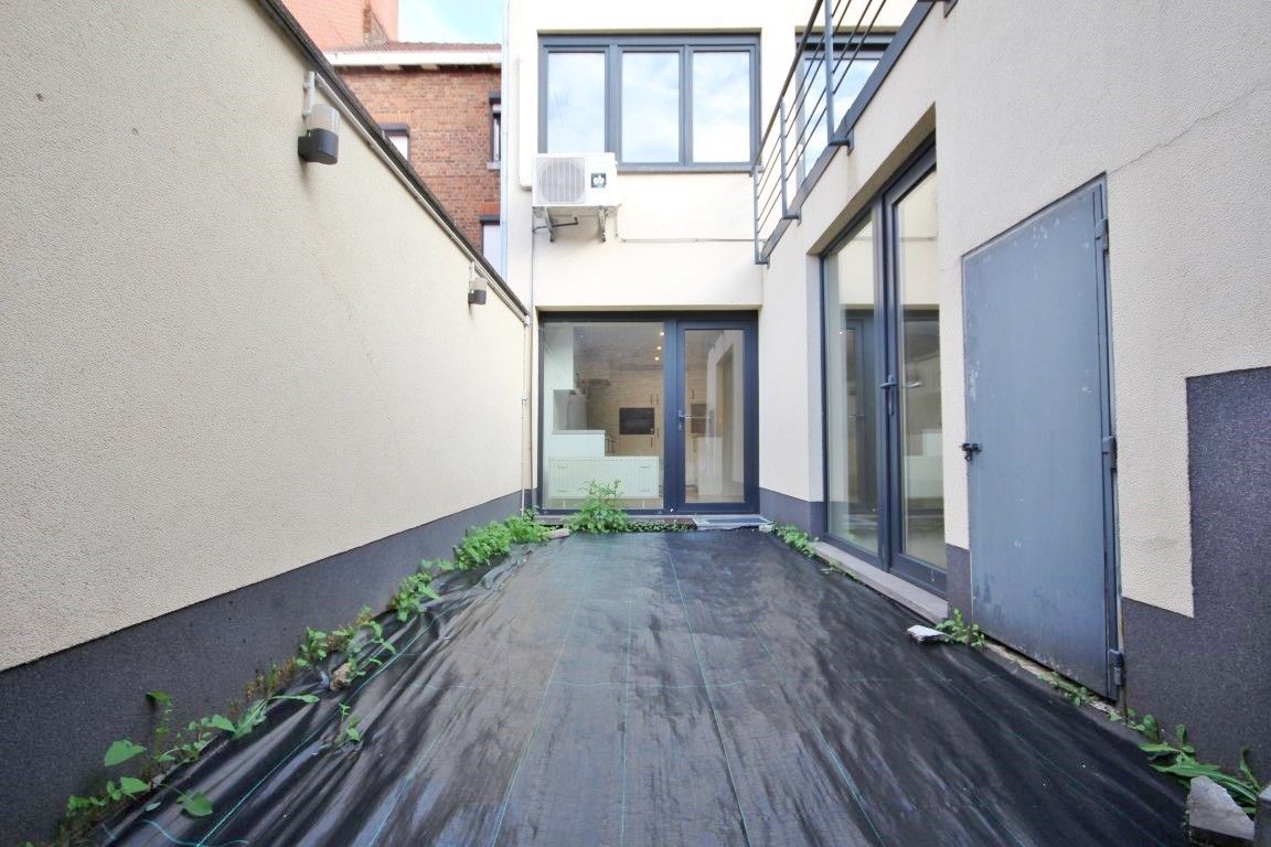 Gezellig gelijkvloers appartement te huur in het centrum van Sint-Truiden foto 18