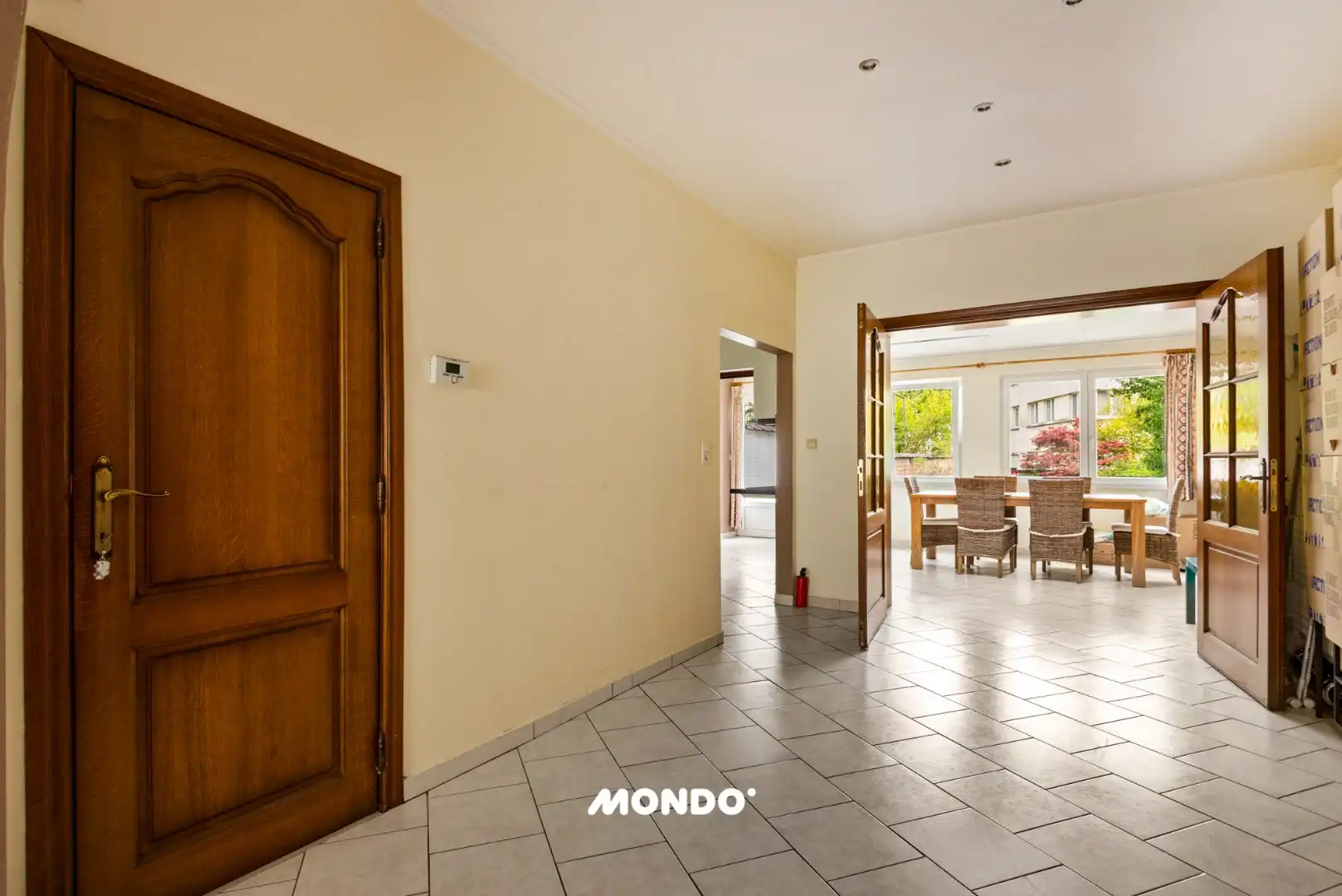 Royale woning, met tuin en garage in het groene Laken foto 9