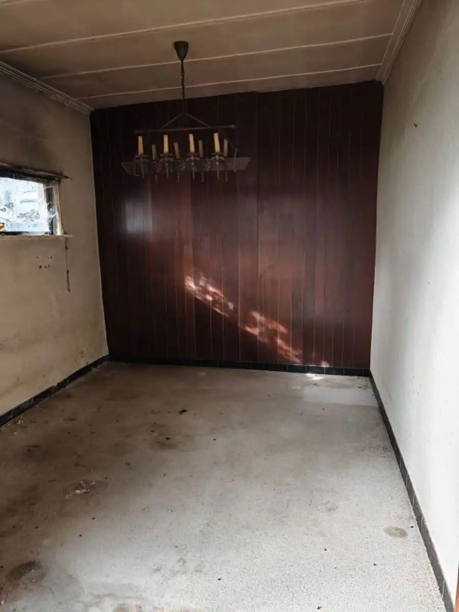 Te renoveren woning foto 3