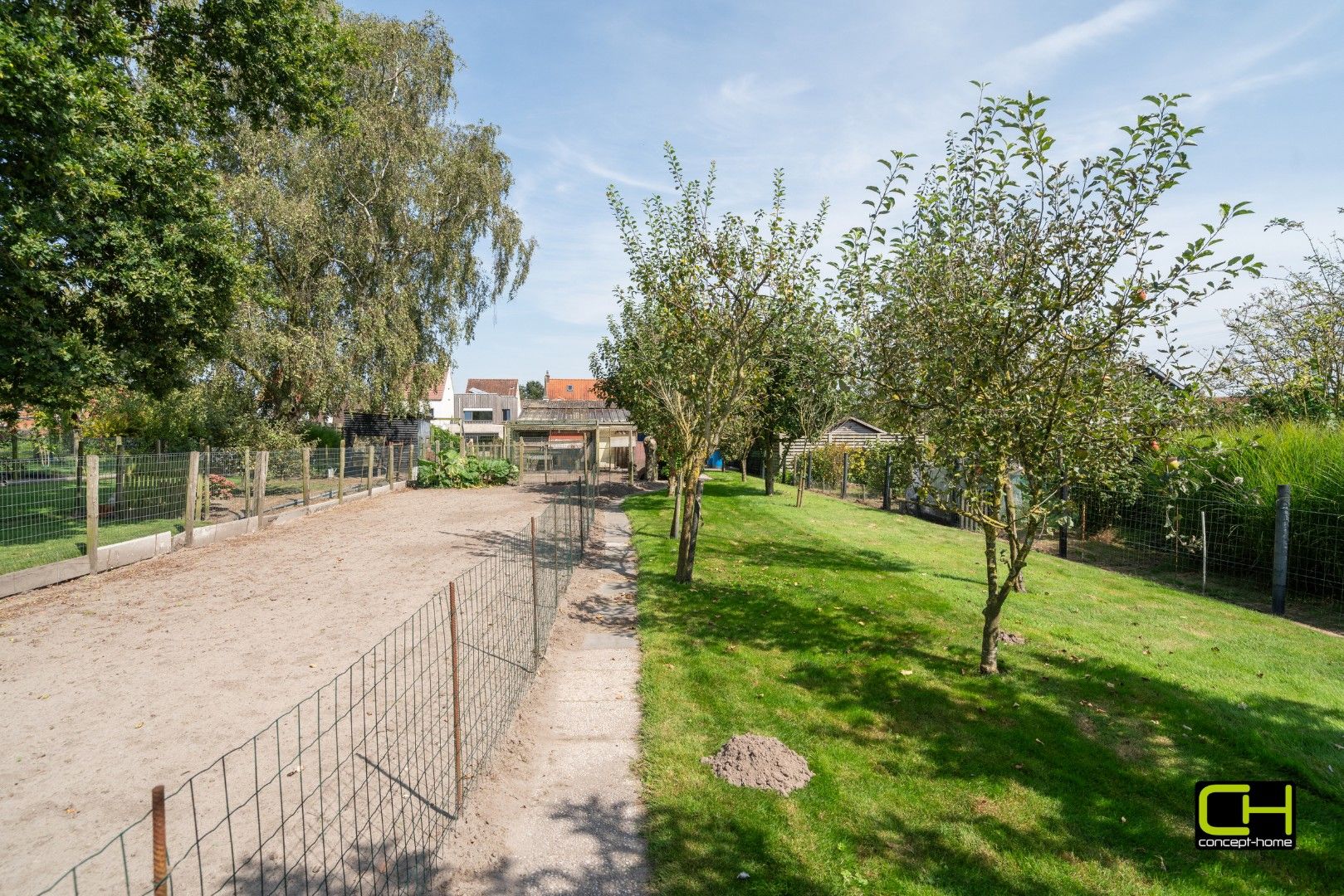 Open bebouwing met drie slaapkamers te koop in Zomergem foto 28