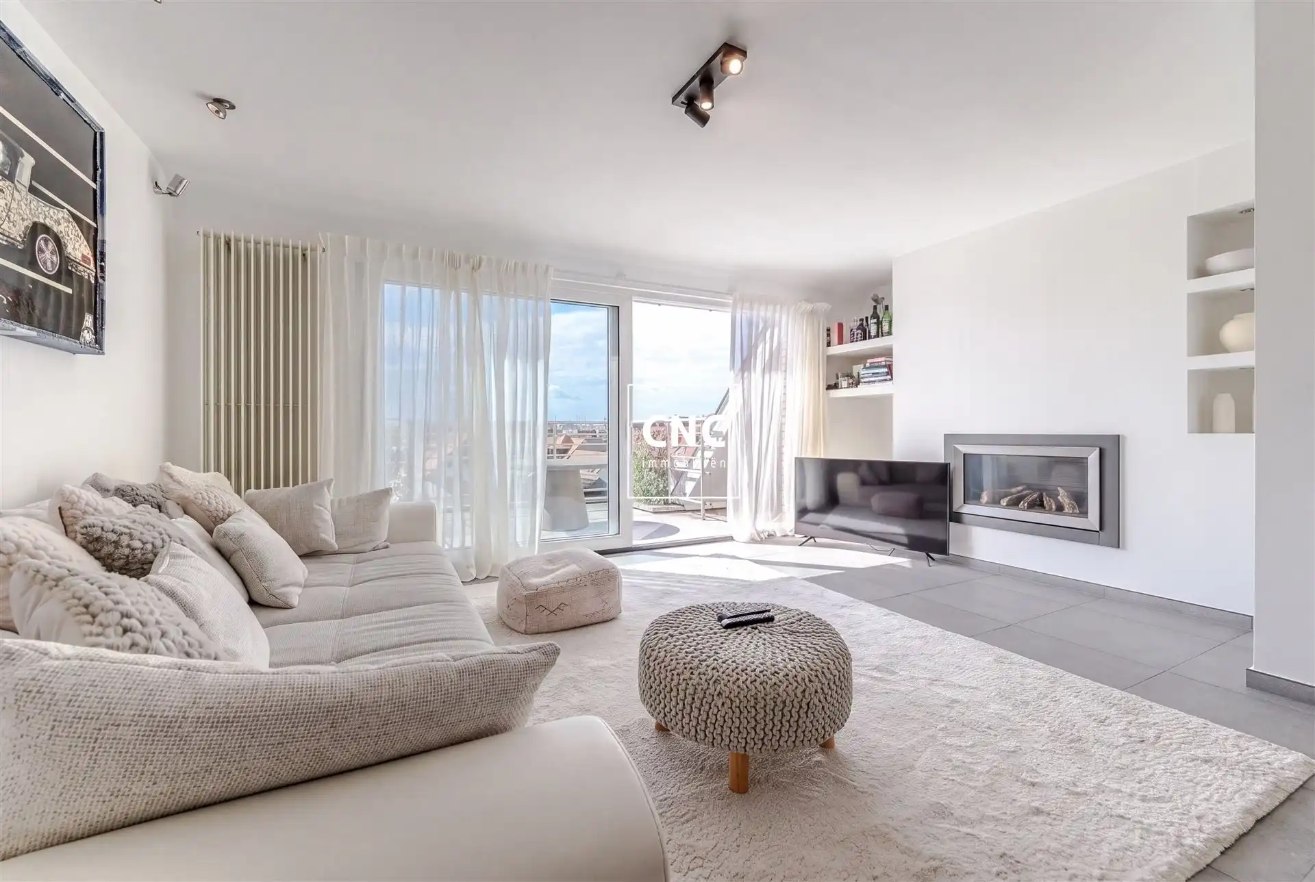 Prachtig instapklaar duplexappartement met 2 grote terrassen foto 4