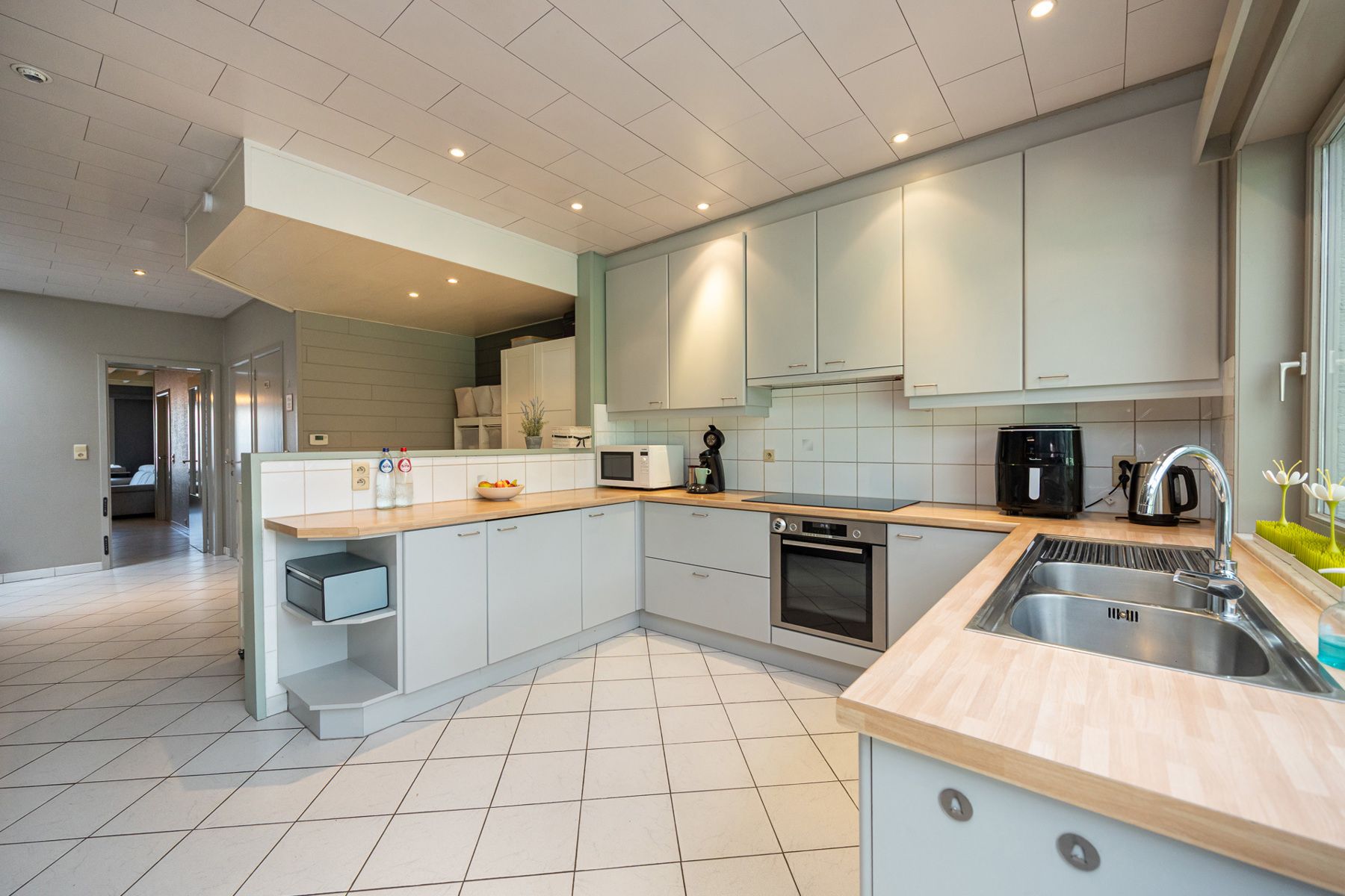 Charmante en goed onderhouden woning met 2 à 3 slk + garage foto 12