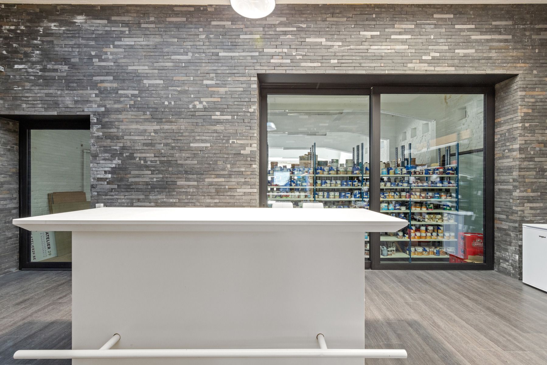 Unieke eigendom met ingericht kantoor, duplex en parking!  foto 10