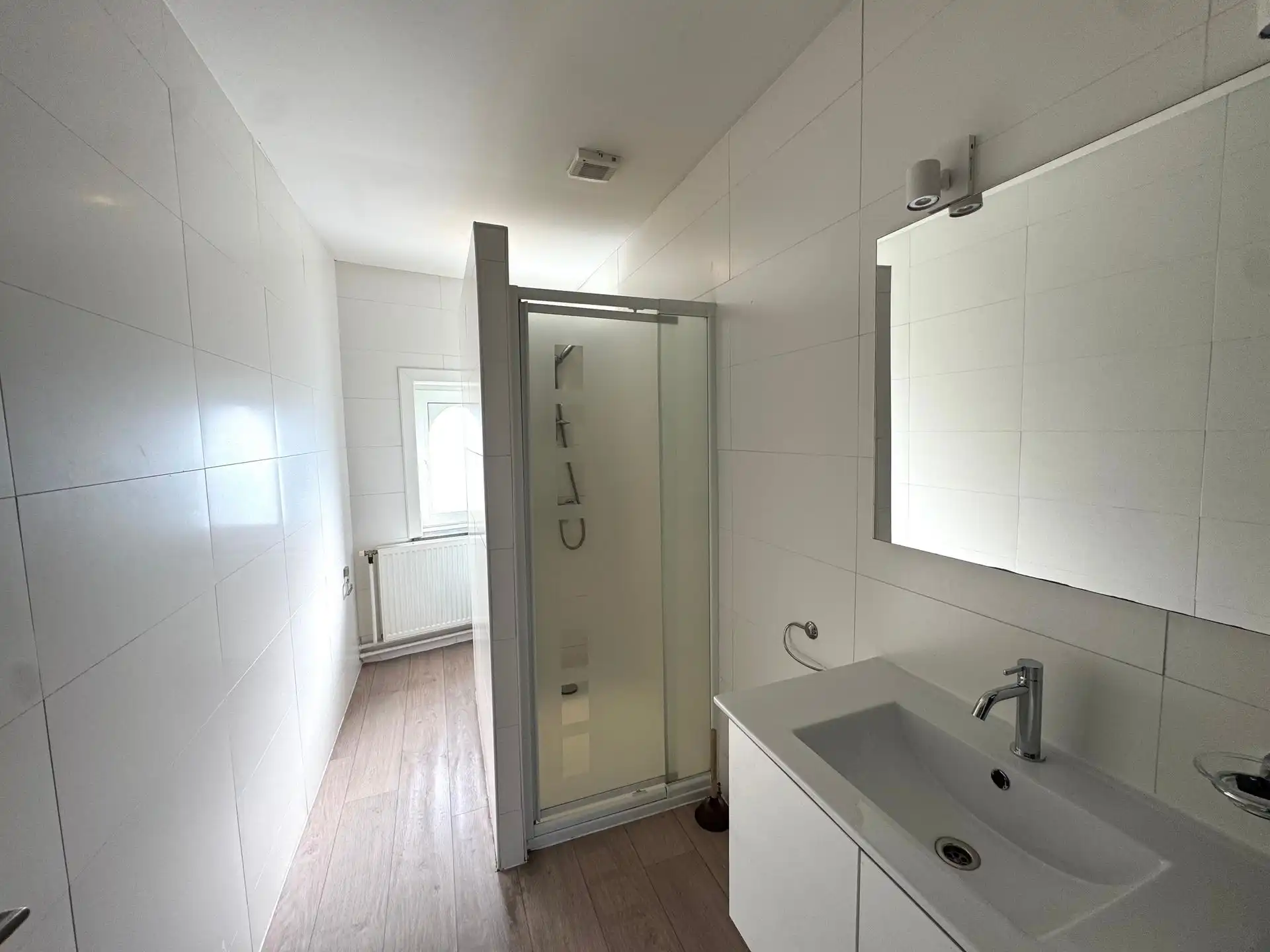 charmante gesloten bebouwing te koop Maasmechelen foto 12