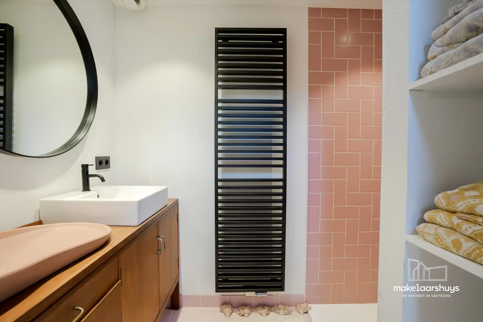 Gunstig gelegen instapklare woning met 4 slpk en tuin foto 25