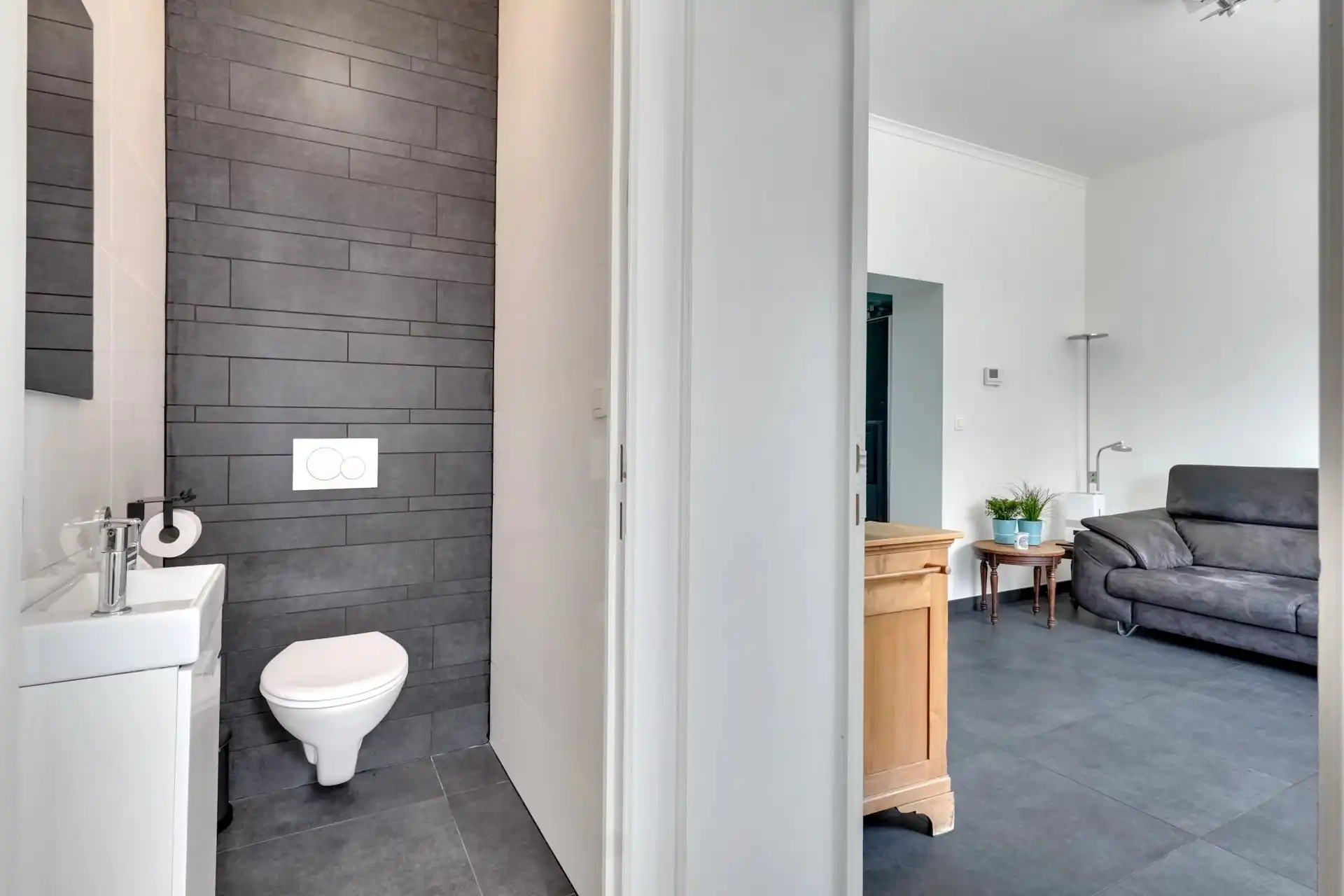 Vrijstaande woning met 3 slaapkamers foto 2