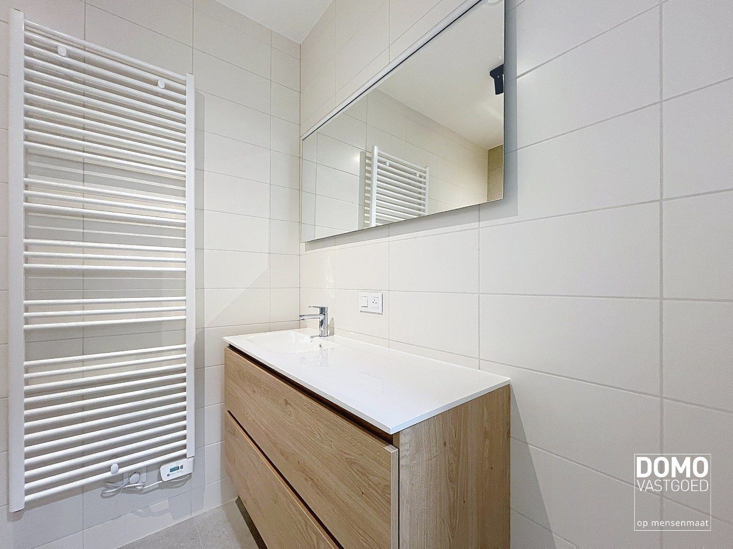 PRACHTIG GELIJKVLOERS NIEUWBOUW APPARTEMENT MET 2 SLAAPKAMERS, AUTOSTANDPLAATS EN AIRCO TE LEOPOLDSBURG foto 9
