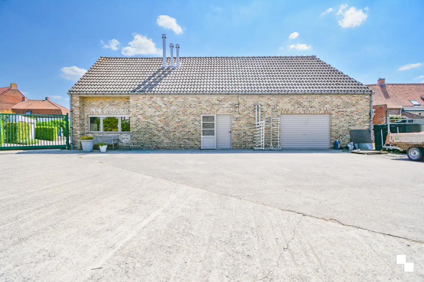 Handelswoning met winkel en atelier op commerciële ligging te Hooglede foto 33