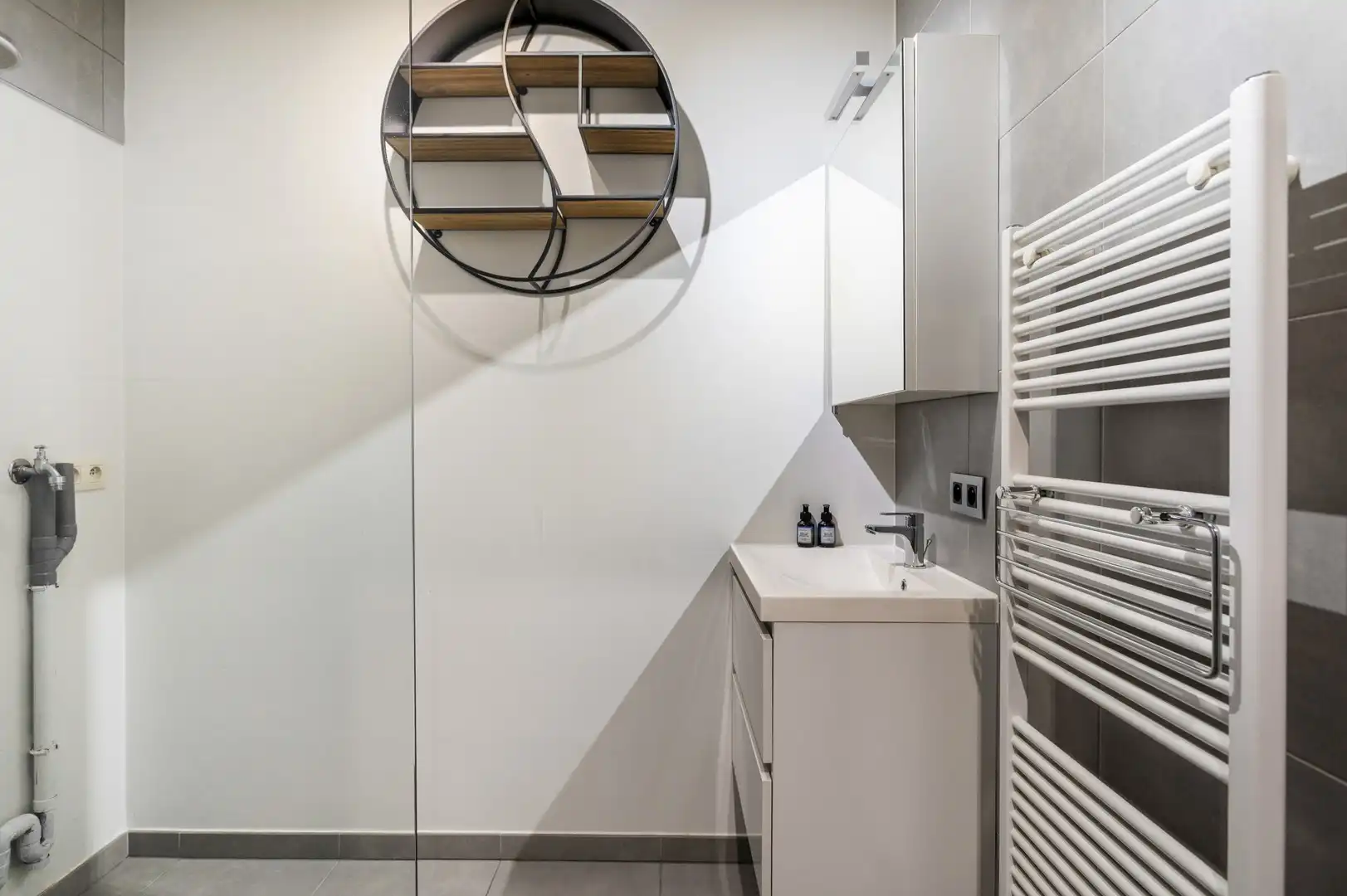 Instapklaar GLV-appartement met zonnige privétuin foto 11