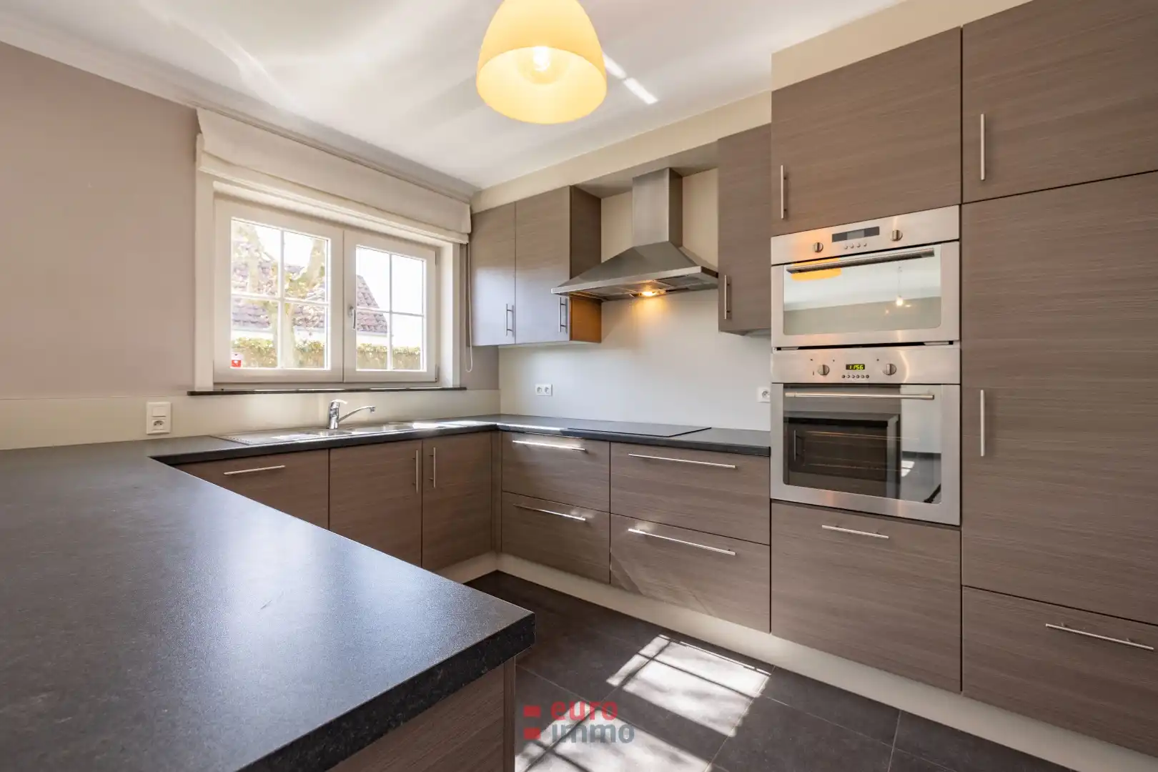 Alleenstaande villa op unieke ligging aan de duinen van Oostduinkerke foto 10